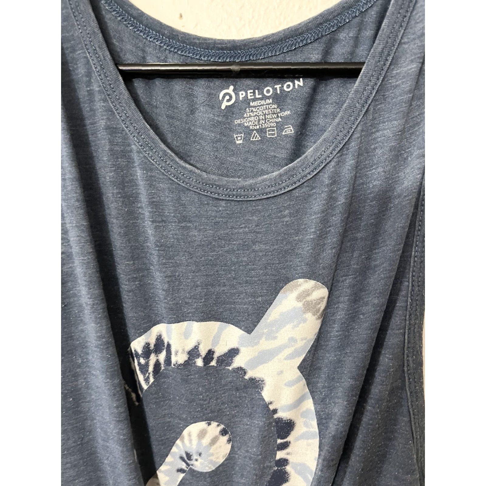 Logo 7 VINTAGE Peleton Women’s Tank Top Size M Sleeveless Racerback Blue Logo Casual Summer Size M / US 6-8 / IT 42-44 - 3 Thumbnail