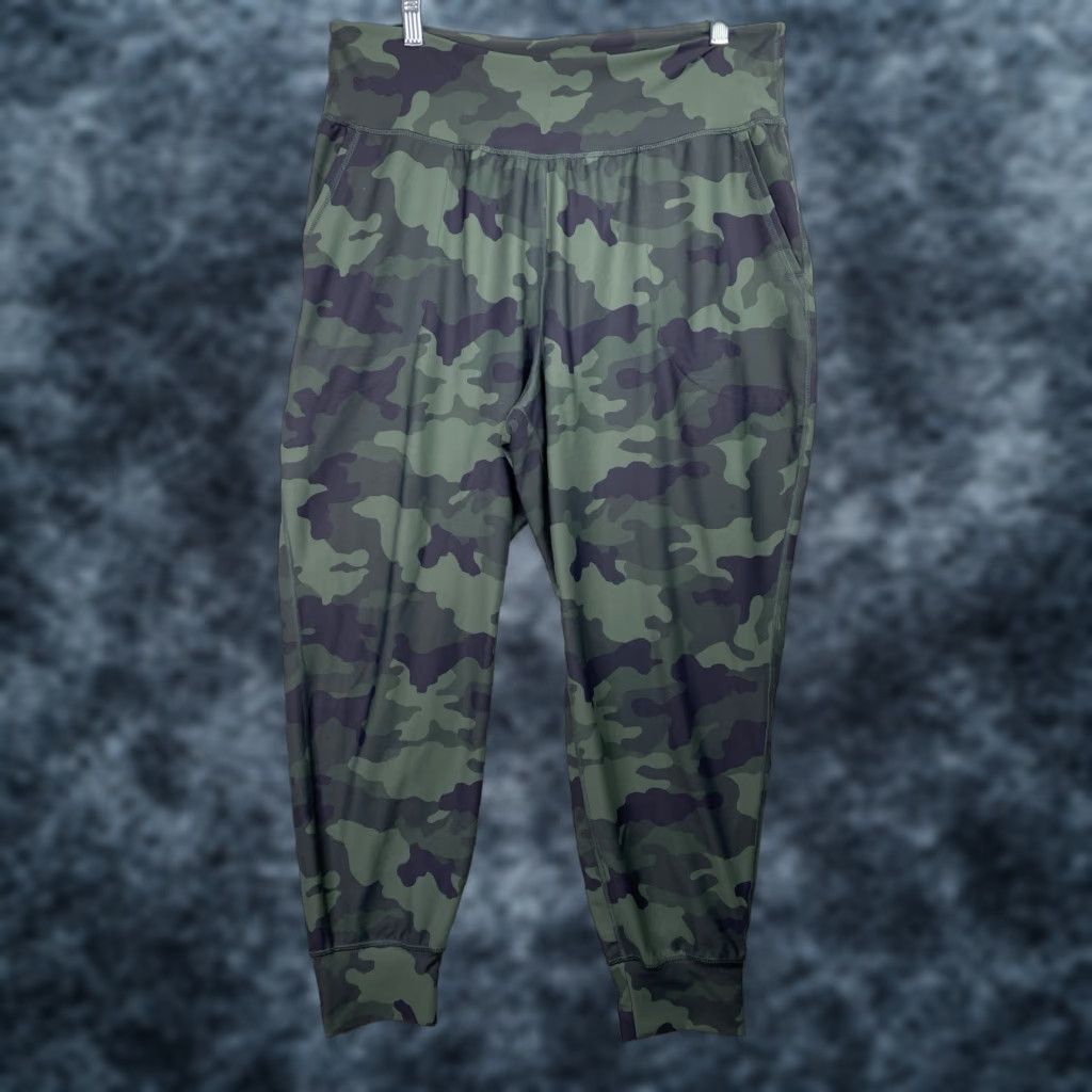 Old Navy Old Navy Leggings Jogger XL Women Green Camouflage Pockets High Rise Powersoft Go-Dry Activewear Size 40" / US 18 - 1 Thumbnail