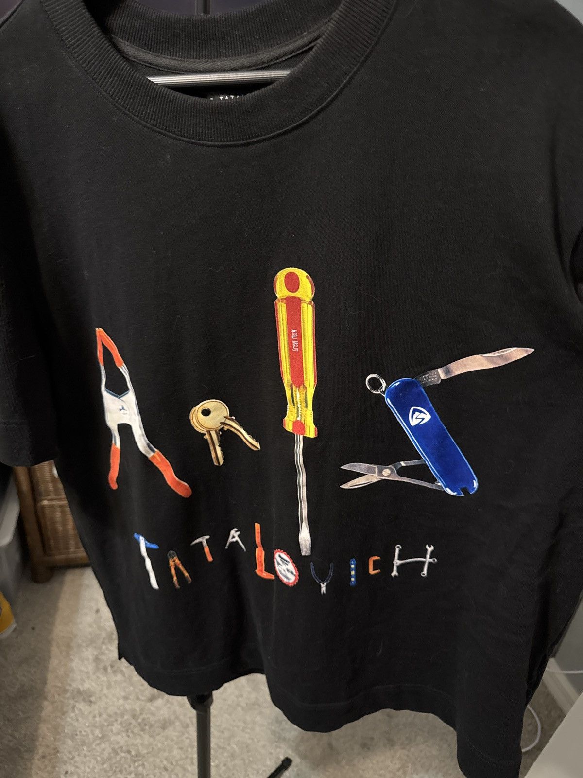 Aris Tatalovich Aris Tatalovich Tool T shirt Size US XL / EU 56 / 4 - 1 Thumbnail