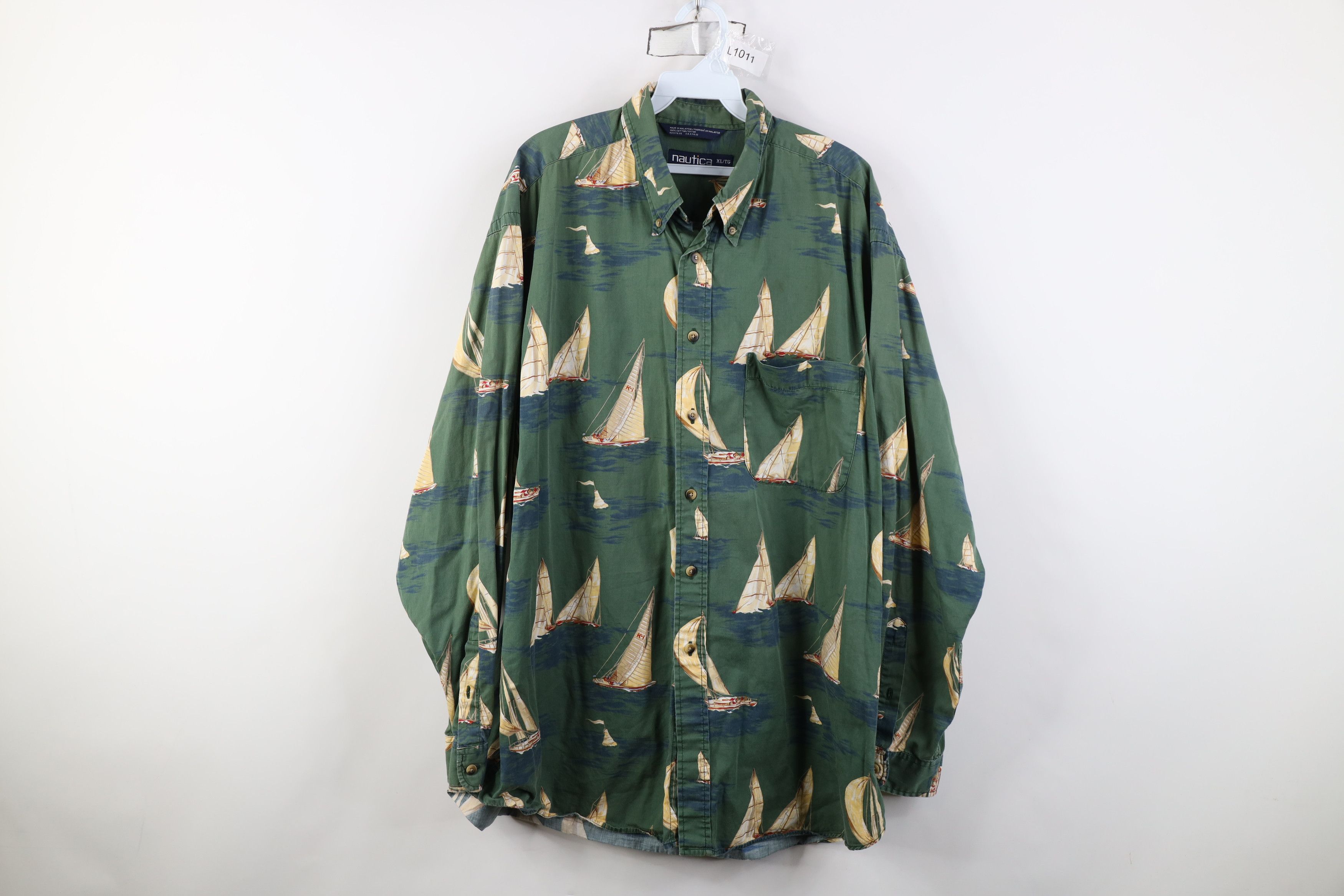 Vintage 90s Nautica All Over Print Button Down Shirt
