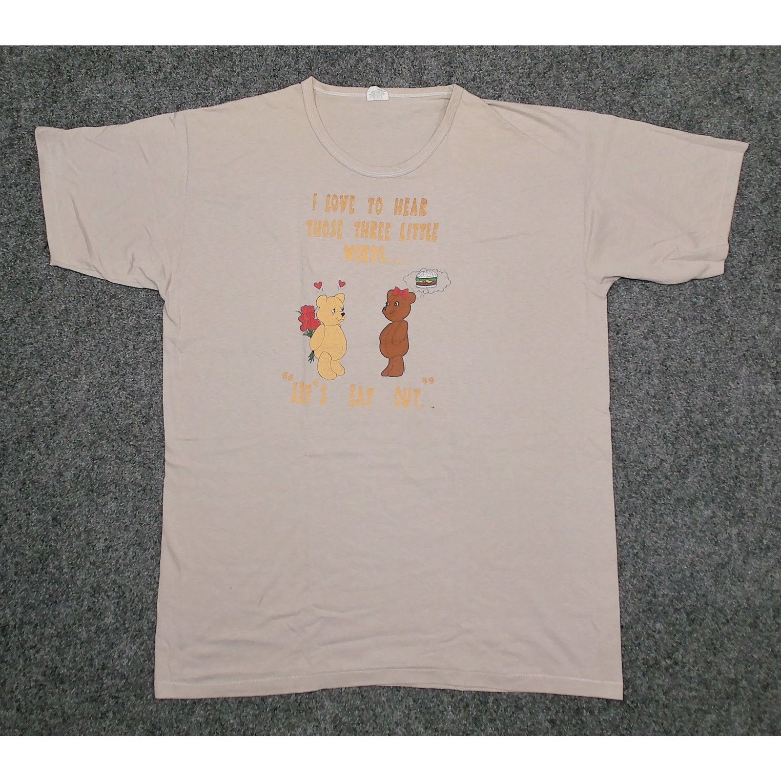 Vintage Vintage 90s Single Stitch "Let's Eat Out" Bear Oversized Tee Size 3XL / US 20-22 - 3 Thumbnail
