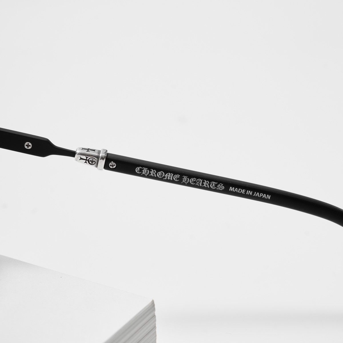 Chrome Hearts CHROME HEARTS VERTICAL SMILE II MATTE BLACK GLASSES Size ONE SIZE - 4 Thumbnail