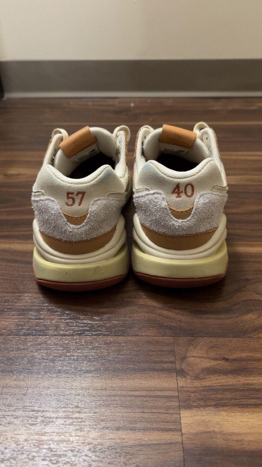 New Balance × Todd Snyder New Balance x Todd Snyder 57/40 “Stony Beach” – Size 10.5 Size US 10.5 / EU 43-44 - 4 Thumbnail