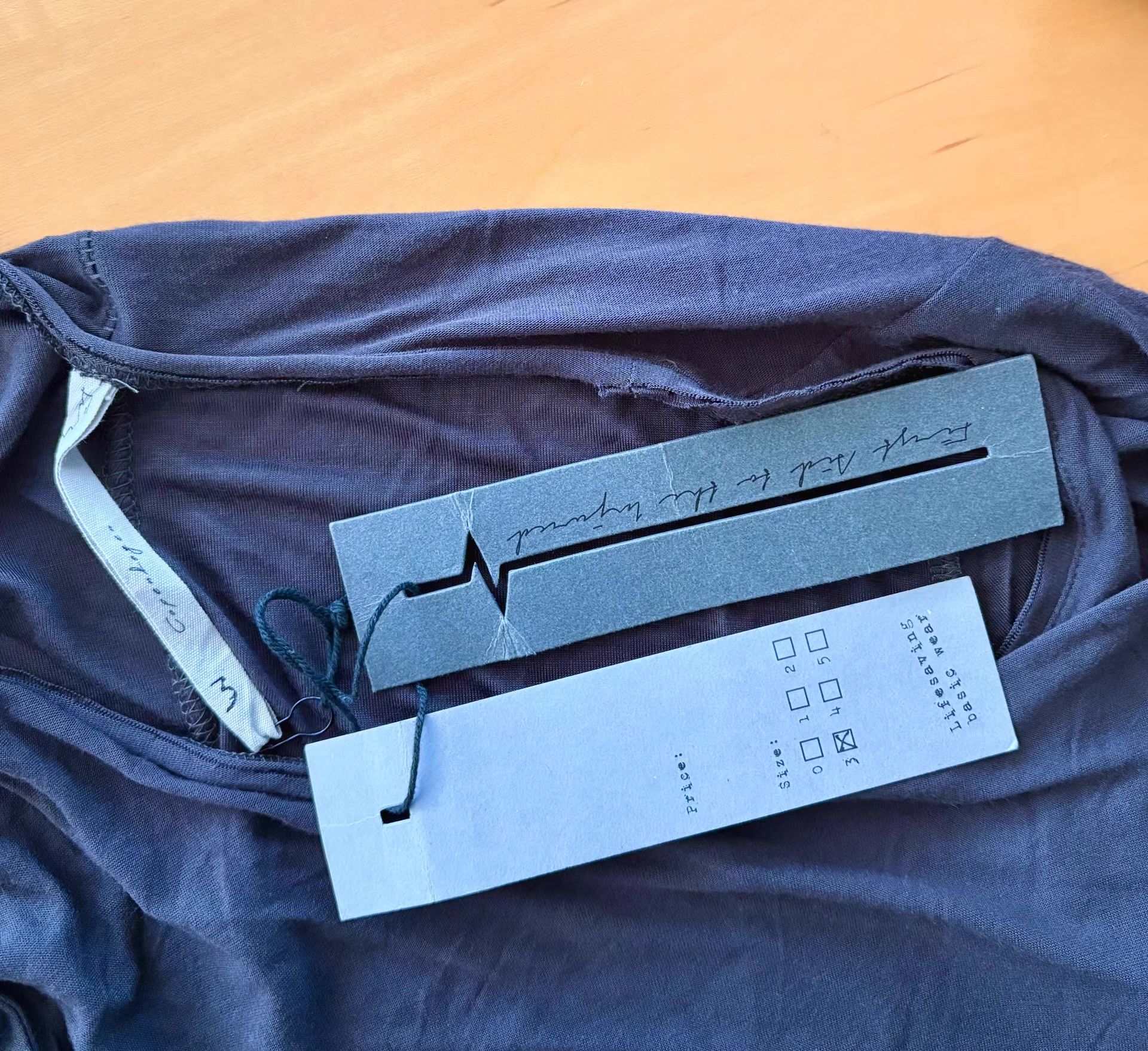 First Aid To The Injured First Aid To The Injured Men'sLongSleeveBase LayerT-shirtＱ20 Size US M / EU 48-50 / 2 - 3 Thumbnail