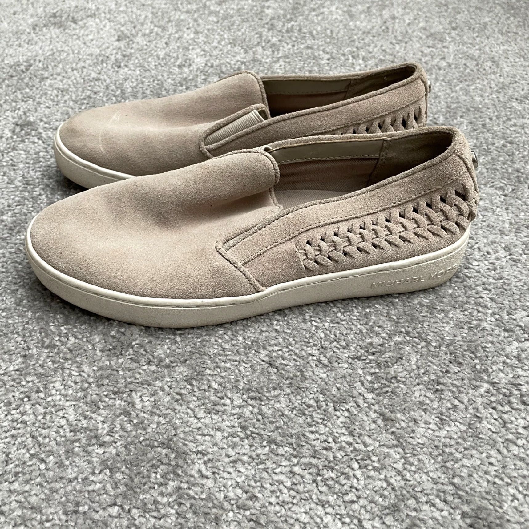 Michael Kors Michael Kors Leather Suede Slip On Sneakers Womens 8M Beige Round Toe Comfort Shoes Casual Walking Size US 8 / IT 38 - 2 Thumbnail