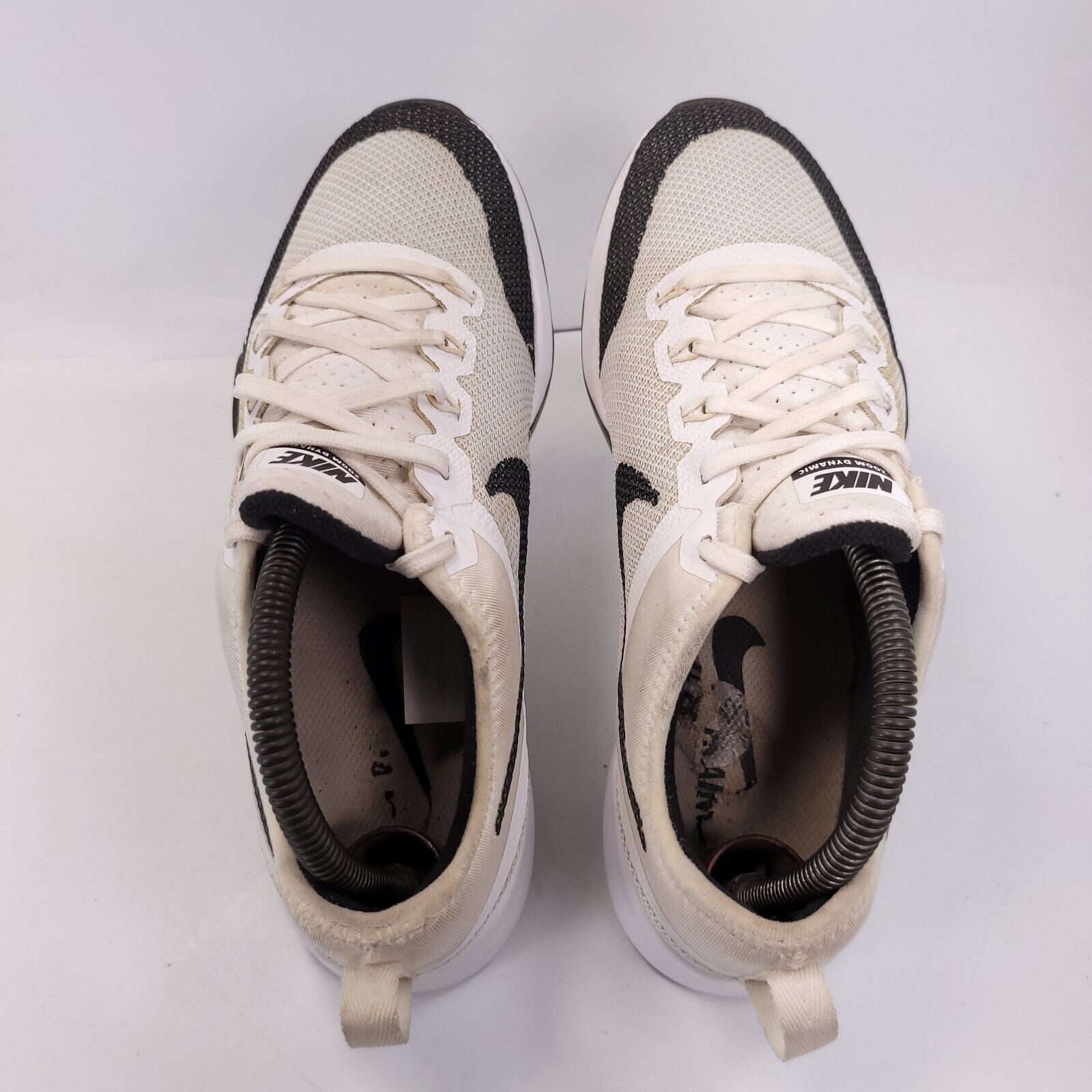 Nike Nike Zoom Dynamic Shoe Women Size 8.5 849803-100 White Black Size US 8.5 / IT 38.5 - 4 Thumbnail