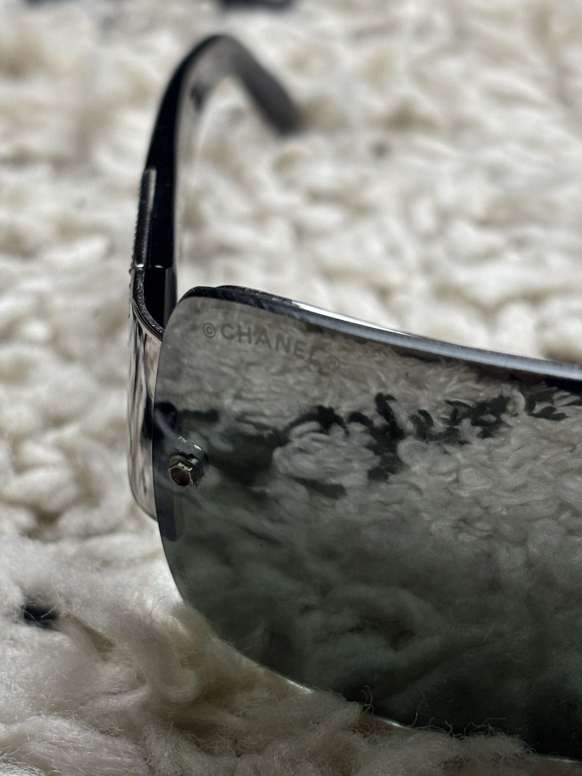 Chanel Chanel Vintage Y2K Rimless Swarovski Rhinestone Sunglasses Size ONE SIZE - 10 Thumbnail