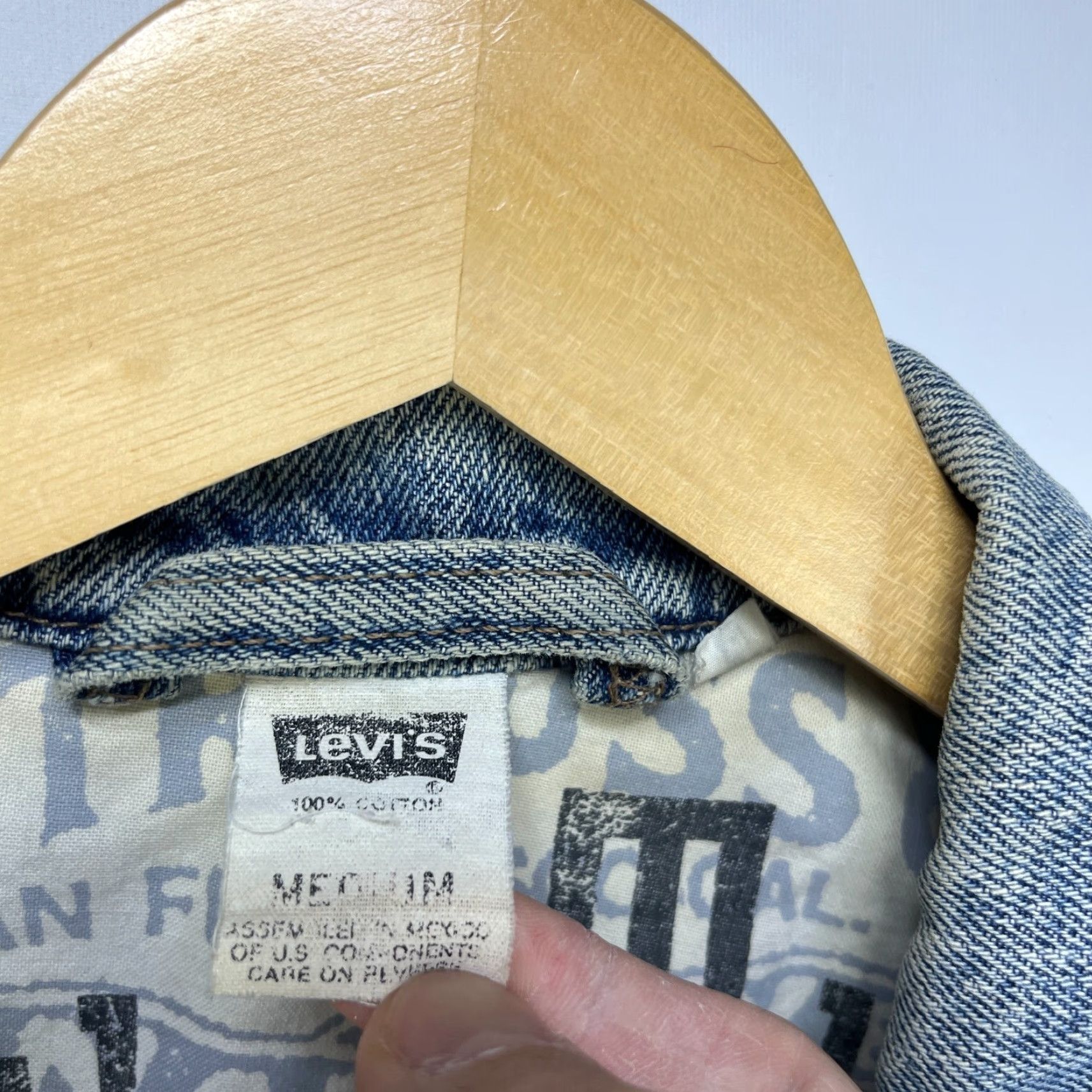 Levi's VINTAGE Levi's Denim Vest Jacket M Blue 90s Levis Silver Tab Men Shirt Size US M / EU 48-50 / 2 - 4 Thumbnail