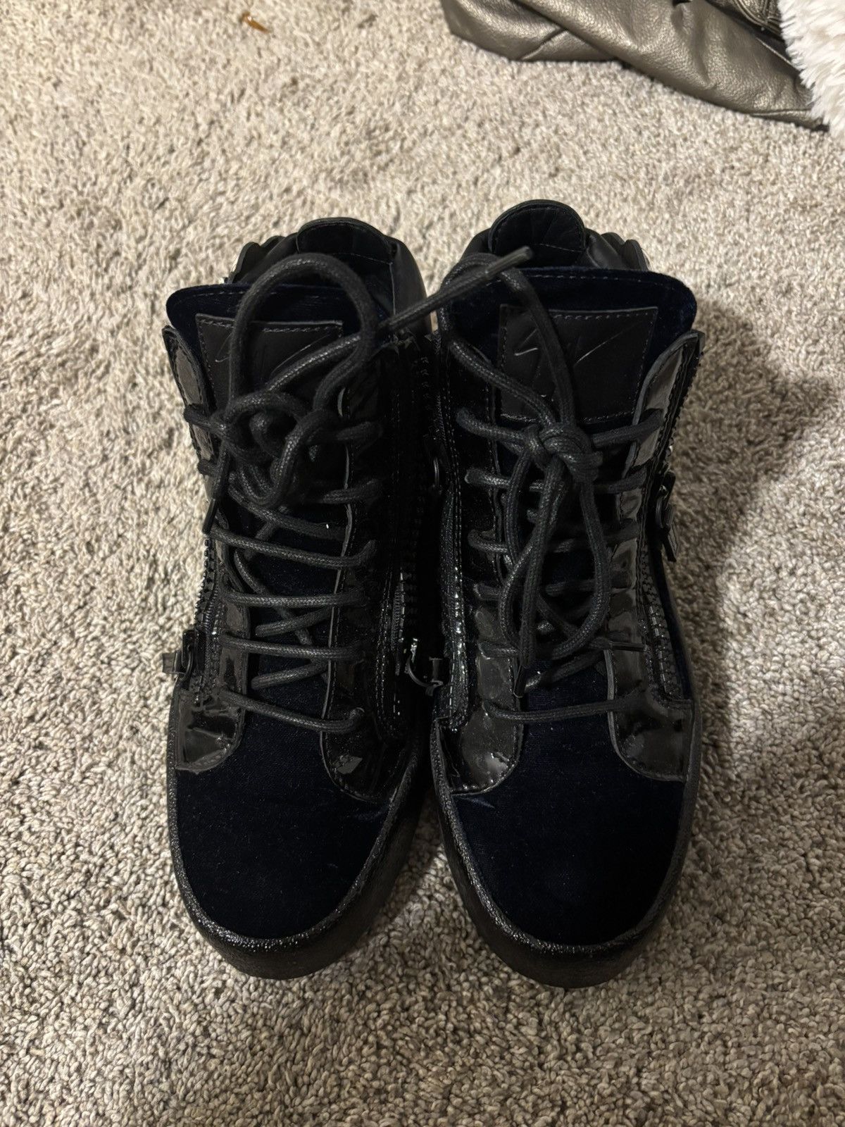 Giuseppe Zanotti Giuseppe Zanotti Veronica Velvet Sneakers Size US 9 / IT 39 - 2 Thumbnail