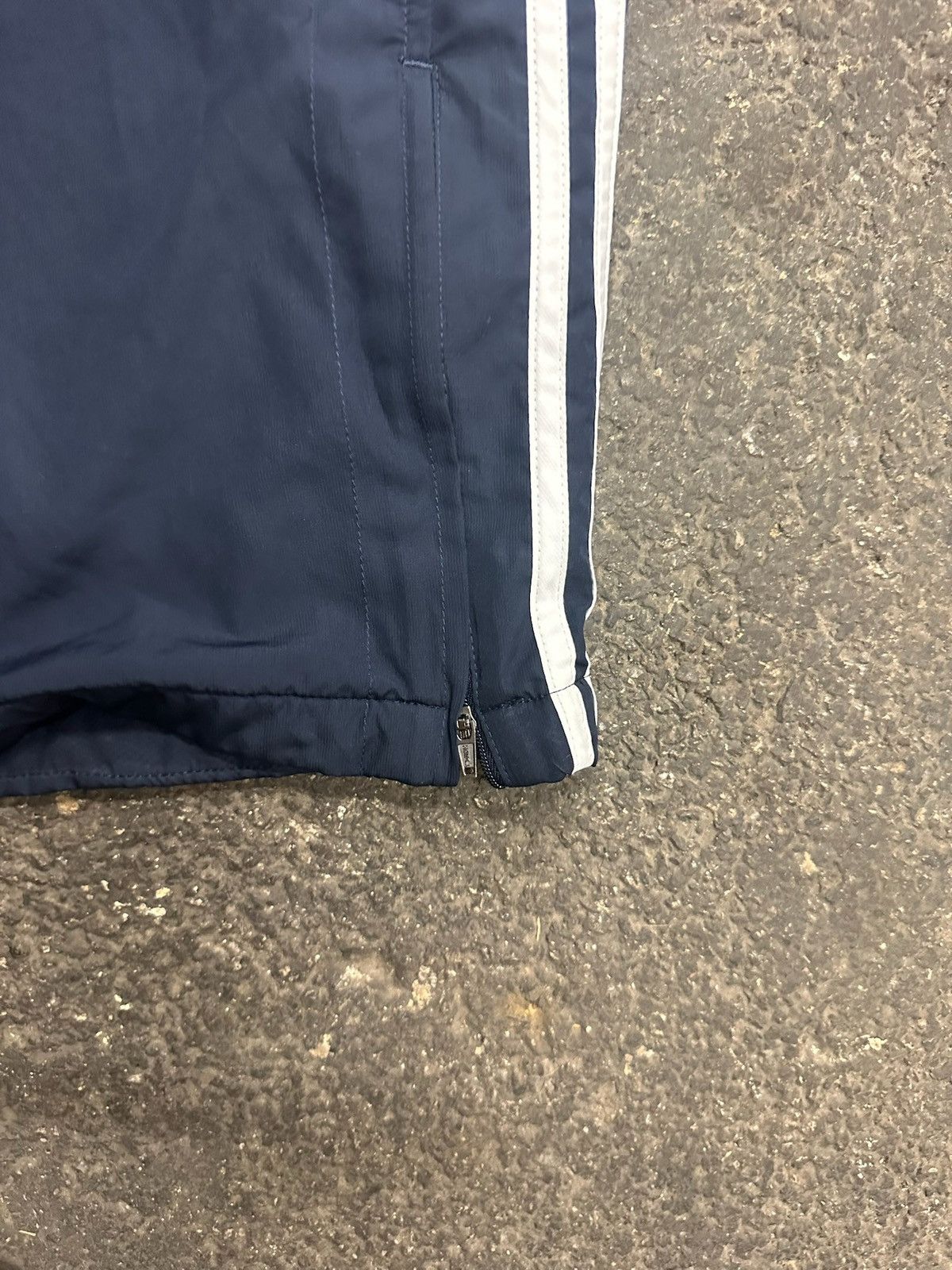 Adidas Y2K adidas track pants Size US 33 - 3 Thumbnail