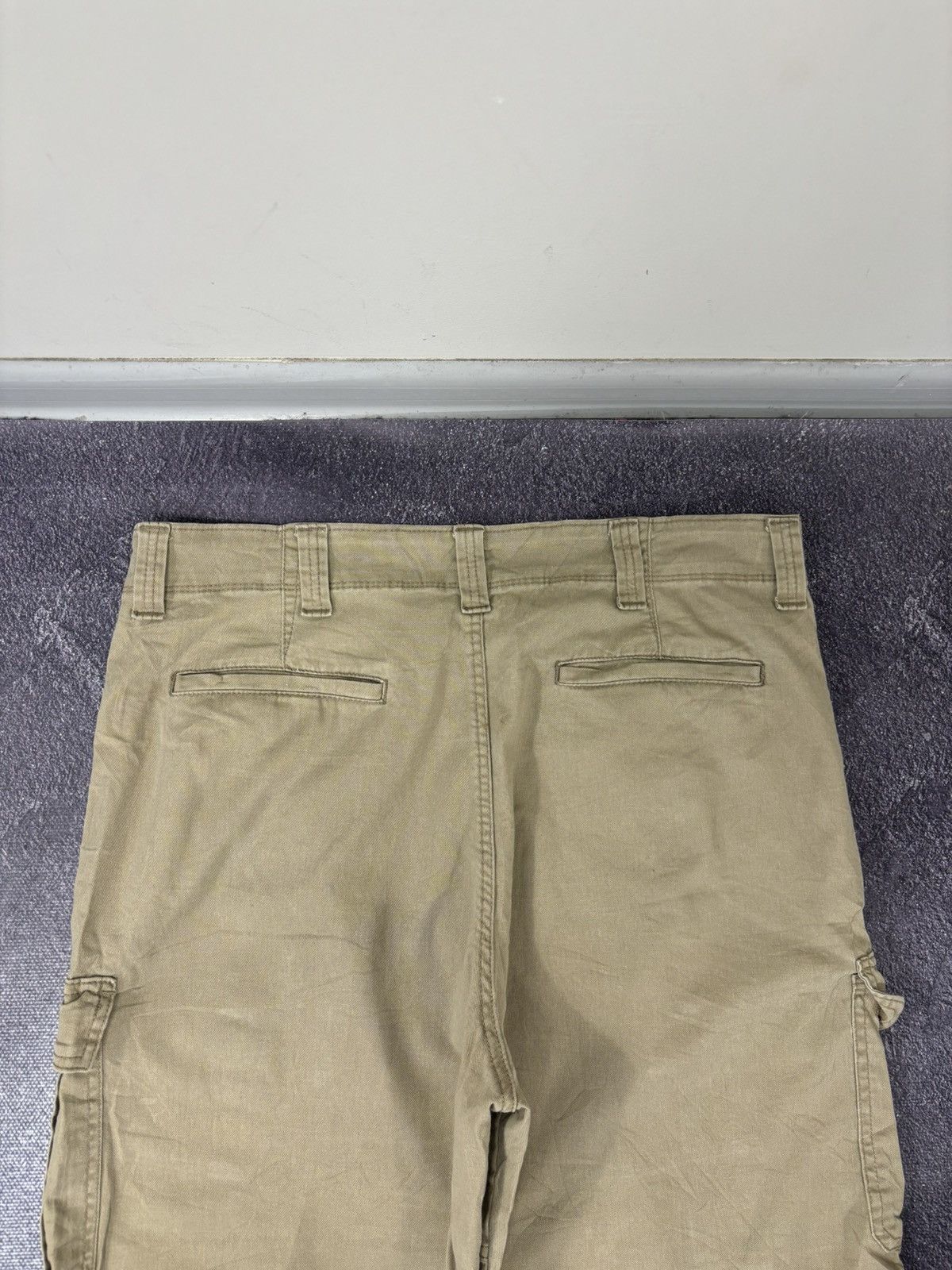 Vintage Vintage Wrangler Y2K Relaxed Fit Military Hype Cargo Shorts Size US 36 / EU 52 - 14 Thumbnail