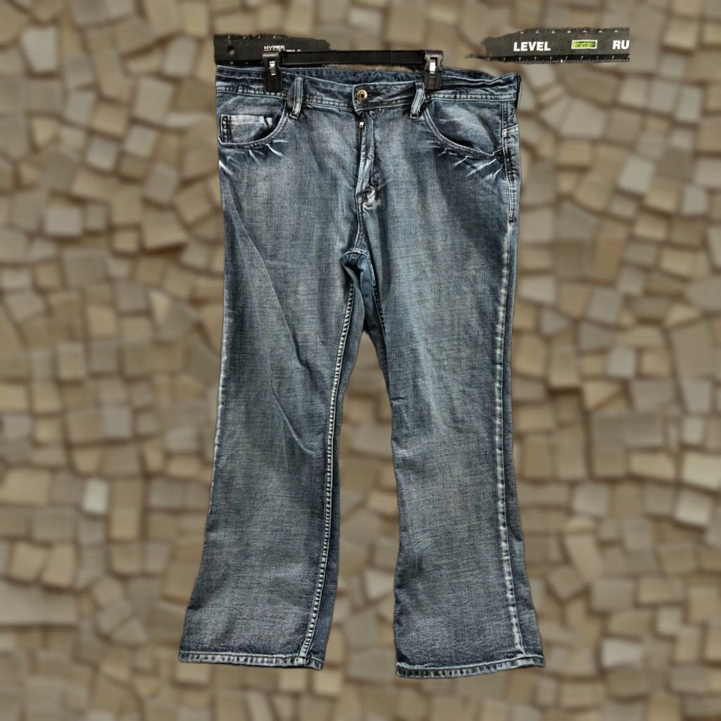 Vintage Buffalo Jeans Buffalo Bootcut Jeans 38 Mens Mid Rise Medium Wash Blue Denim 5-Pocket Regular Fit Baggy? Size US 38 / EU 54 - 1 Thumbnail