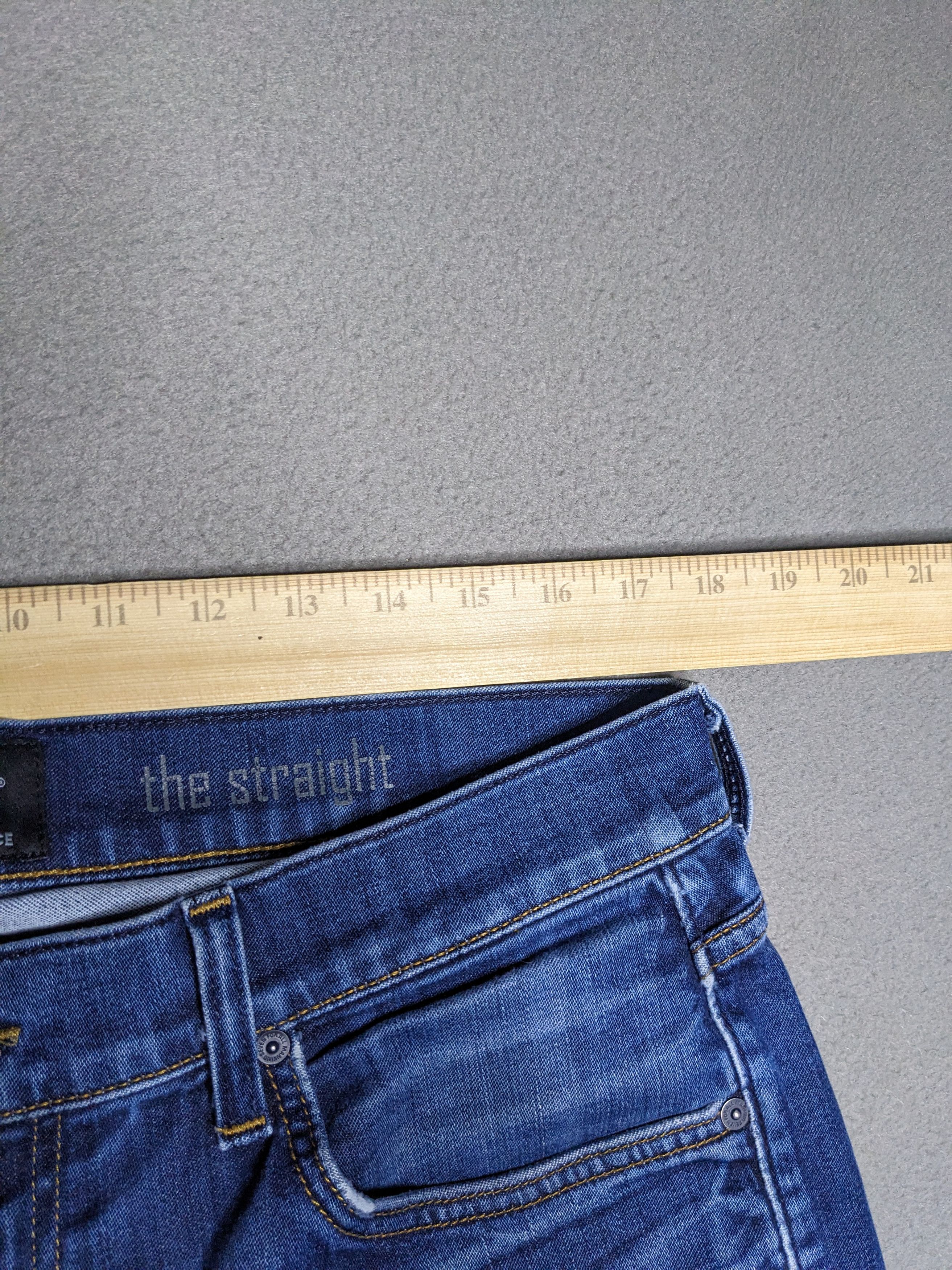 7 For All Mankind 7 For All Mankind Straight Luxe Performance Jeans 35x33 Size US 35 - 17 Thumbnail
