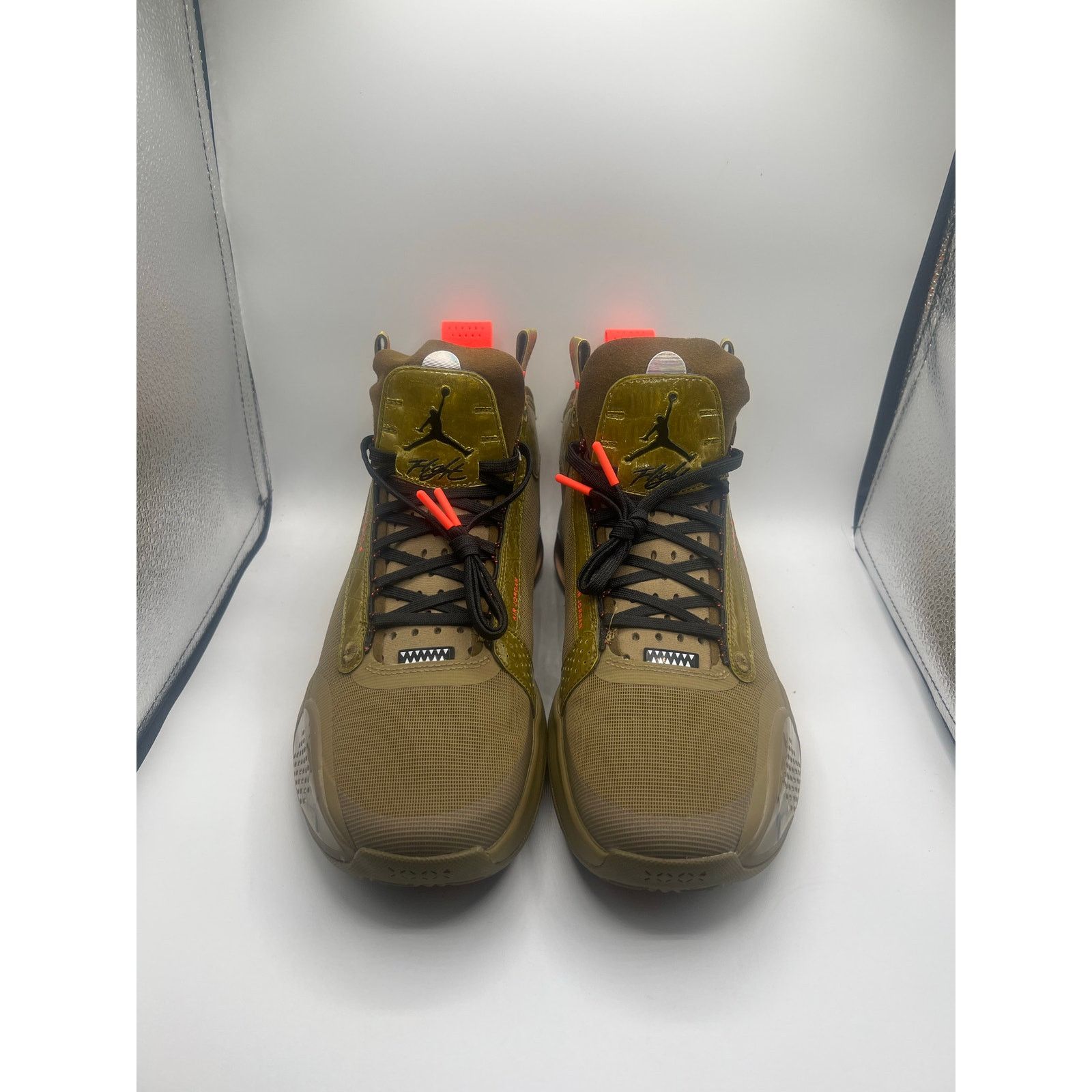 Jordan Brand Zion Williamson X Air Jordan 34 “Bayou Boys” size 10 men’s Size US 10 / EU 43 - 2 Thumbnail