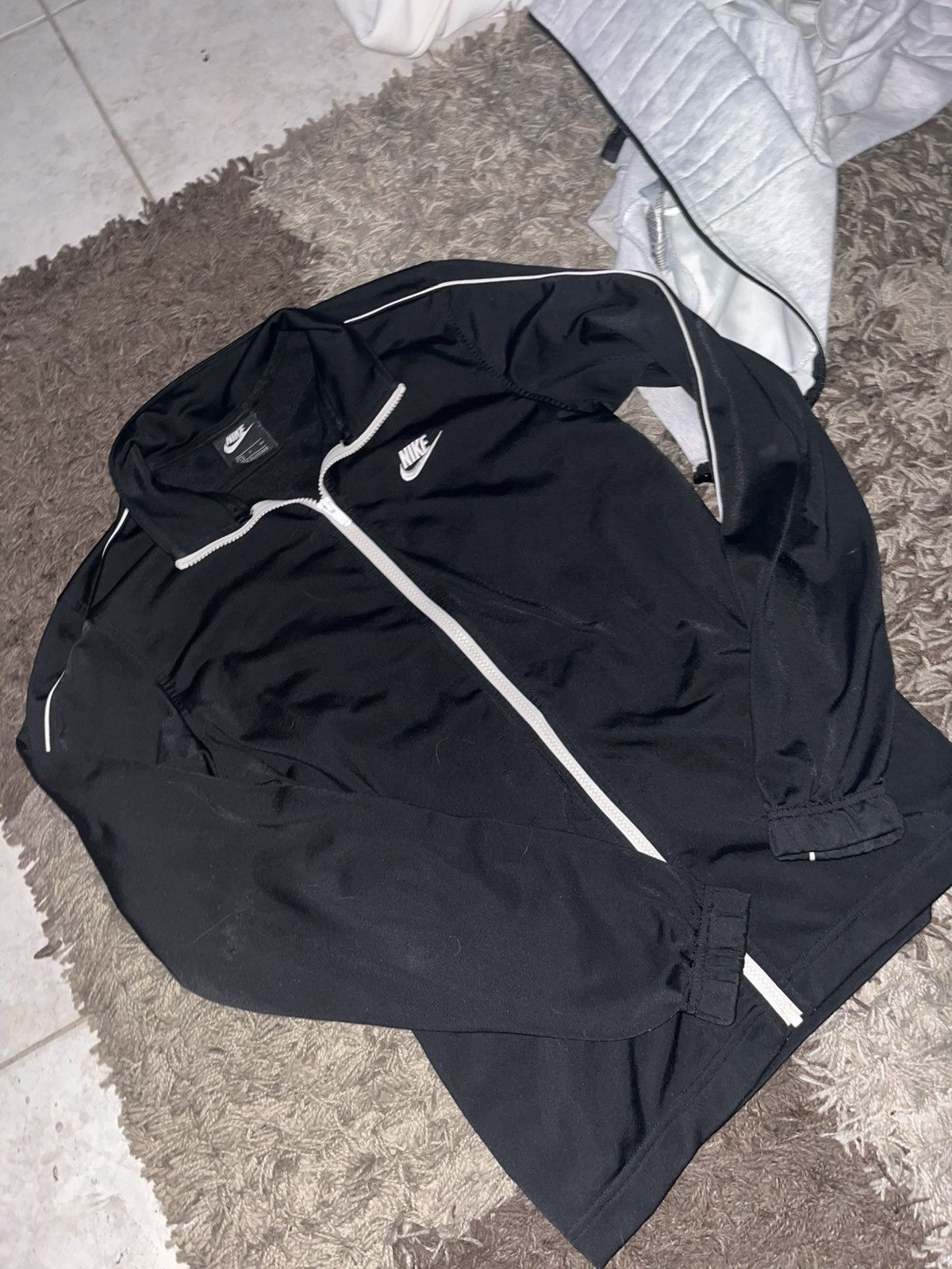 Nike Nike Sweatjacket Size M black/white New unisex Size US S / EU 44-46 / 1 - 1 Thumbnail
