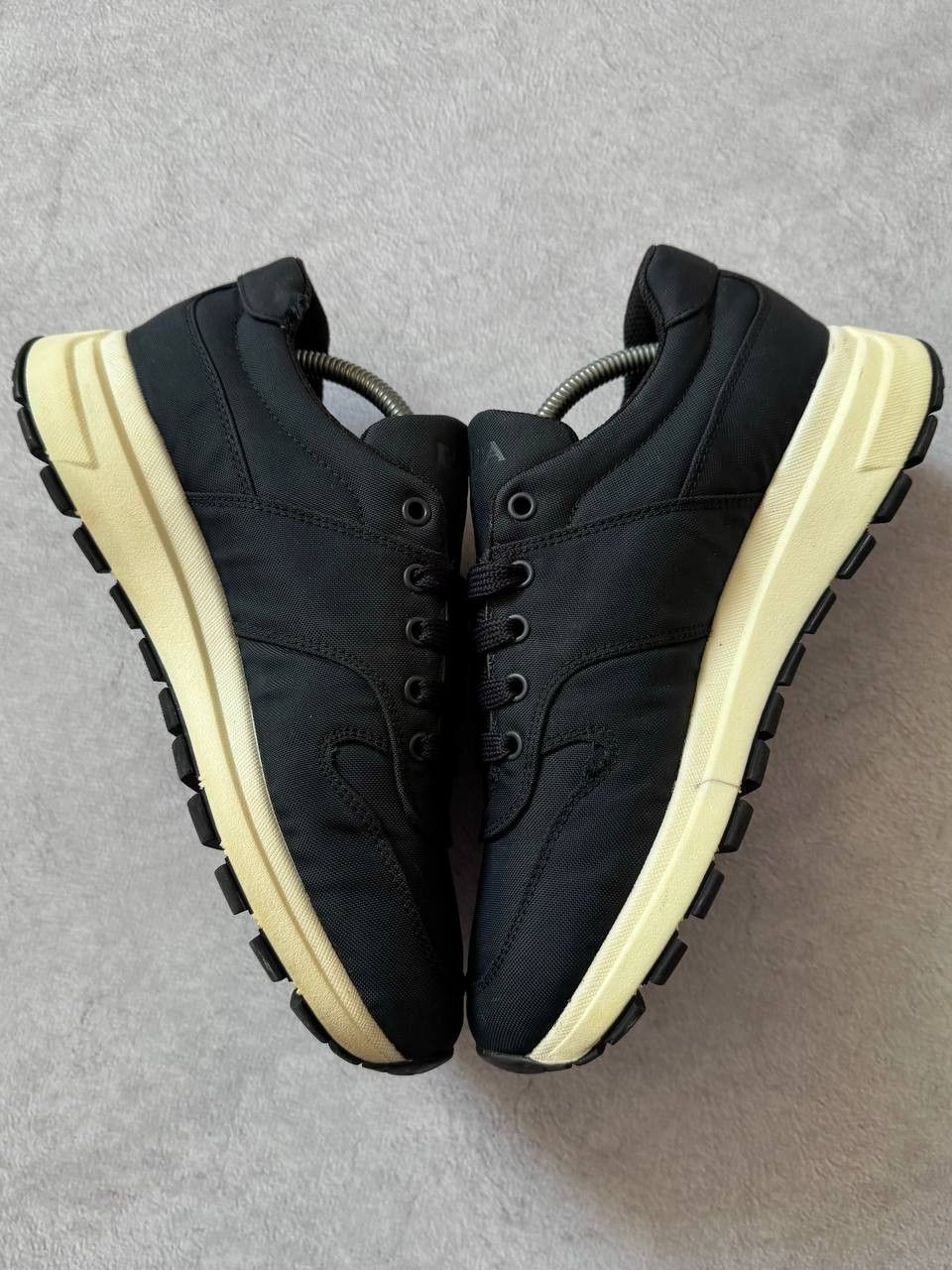 Prada Prada Low Trainers Size US 7.5 / EU 40-41 - 2 Thumbnail