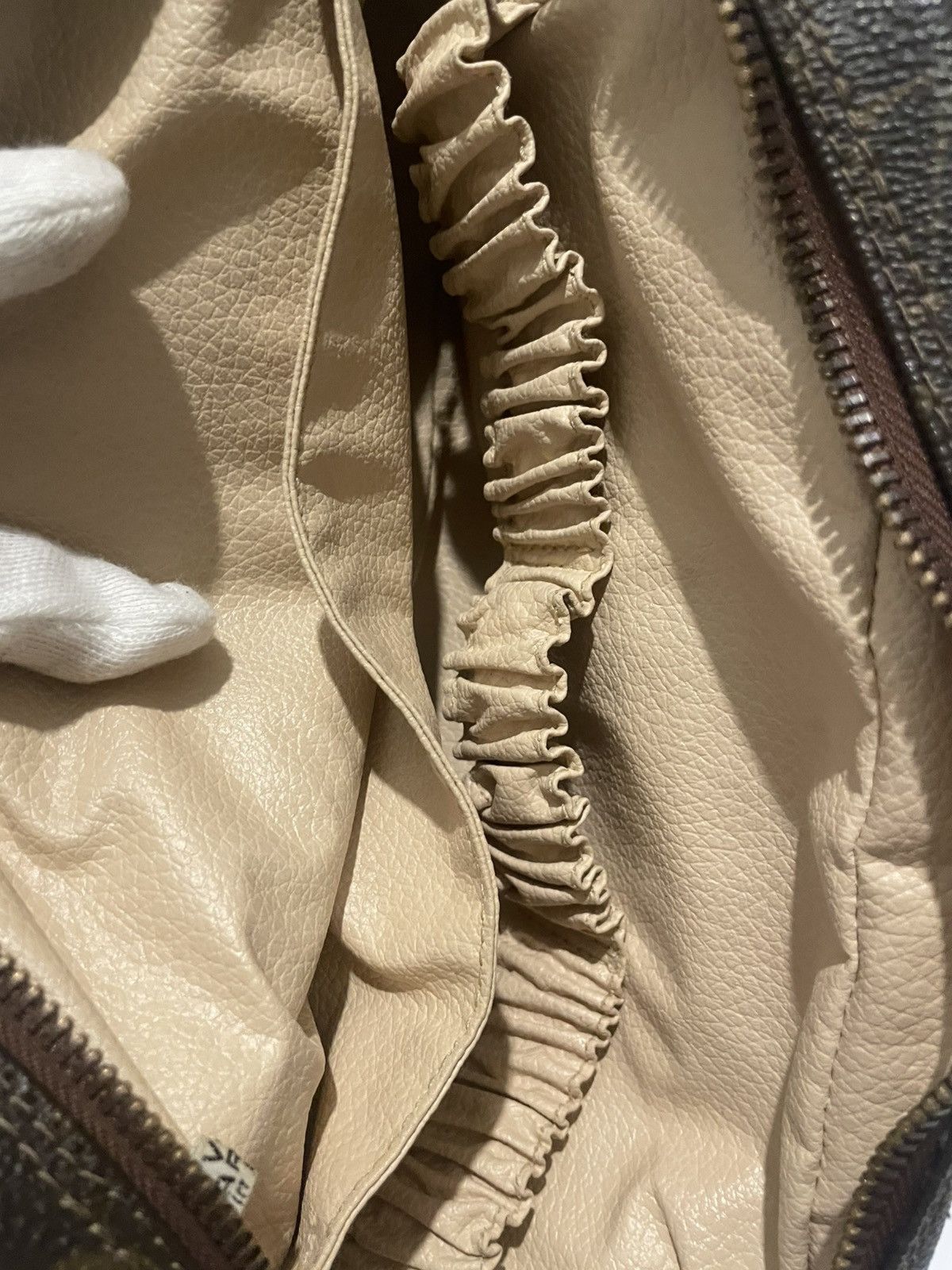 Louis Vuitton Louis Vuitton Trousse Toilette 23 Interno Beige Size ONE SIZE - 18 Thumbnail