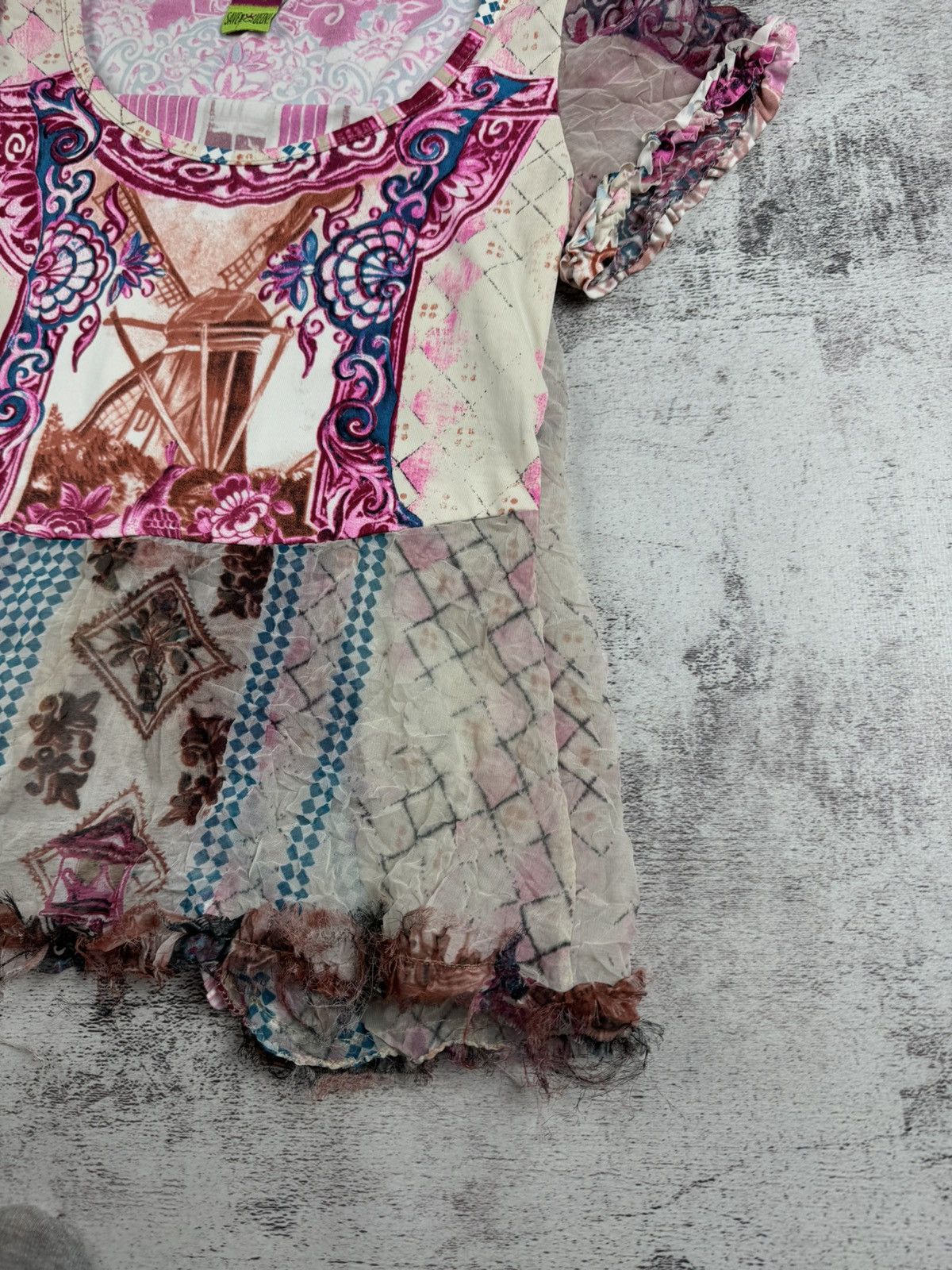 Designer Vintage Save The Queen Y2K Distressed Dress Top T-Shirt Size M / US 6-8 / IT 42-44 - 11 Thumbnail