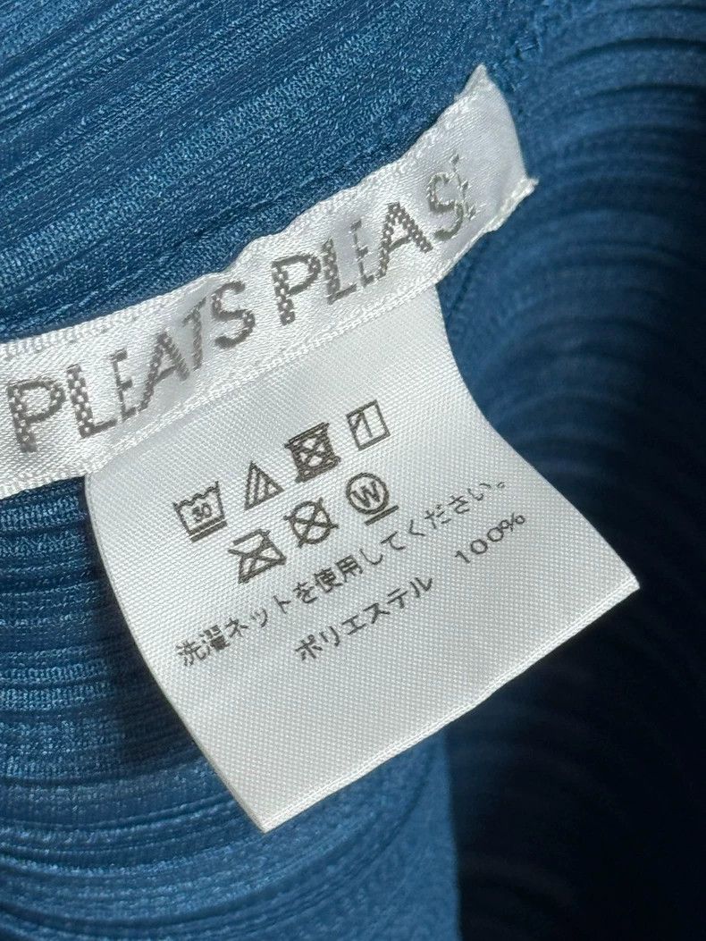 Issey Miyake Issey Miyake size:3 Blue pleated cardigan Size S / US 4 / IT 40 - 3 Thumbnail