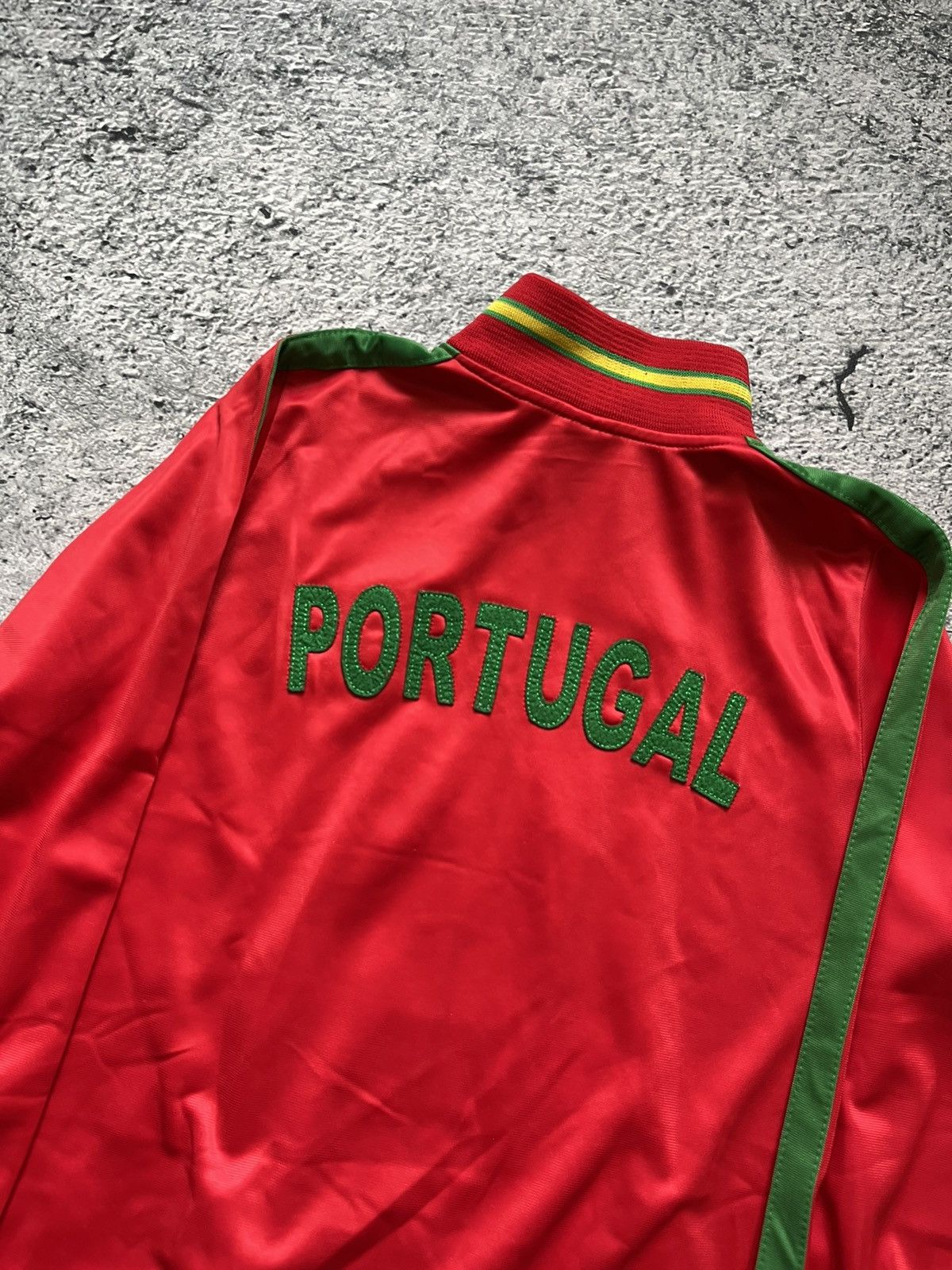 Nike Blokecore Vintage Portugal Tracksuit Zip Up Jersey Size US S / EU 44-46 / 1 - 6 Thumbnail