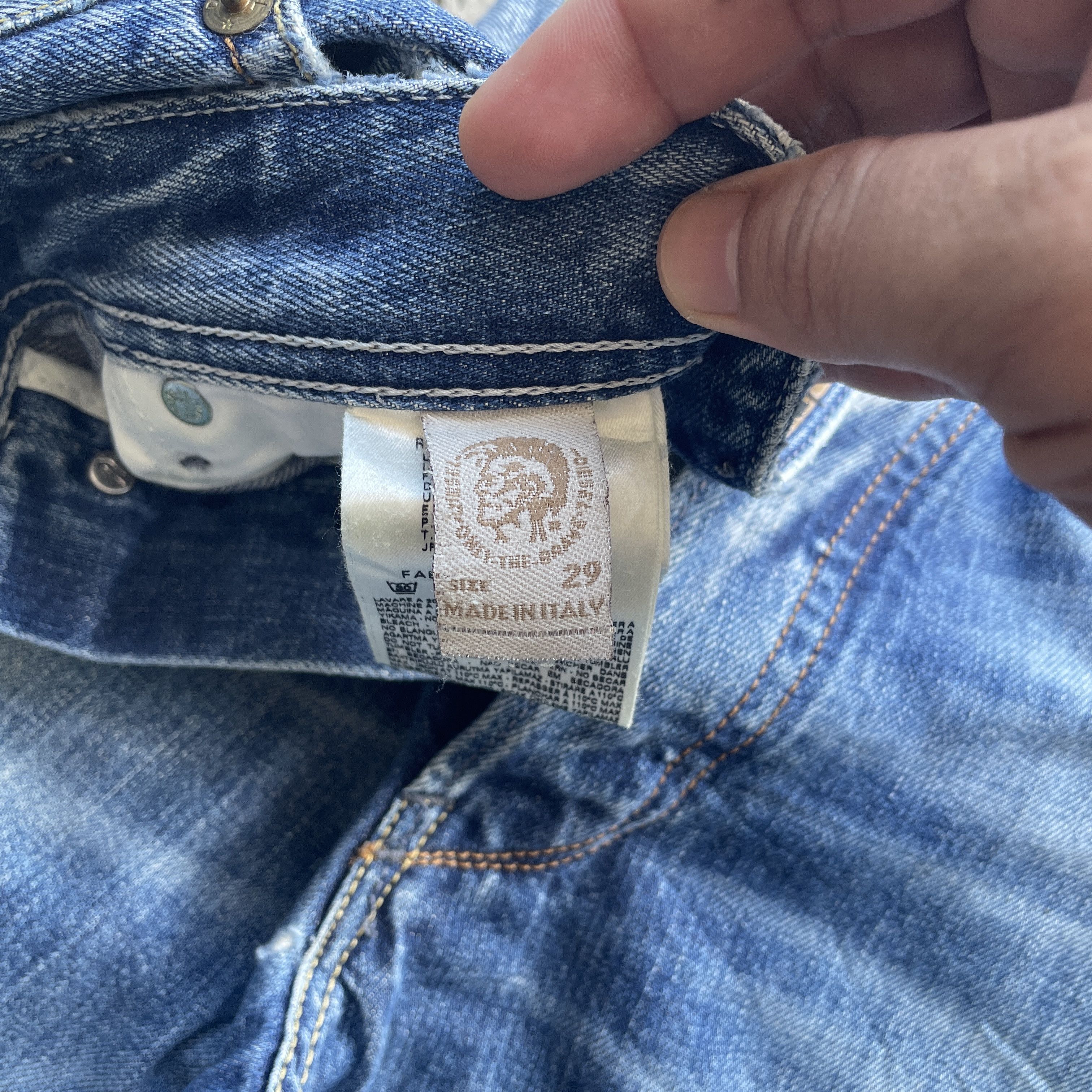 Diesel Vintage Diesel Industry Distressed Wash BootCut Jeans Pants Size US 32 / EU 48 - 9 Thumbnail