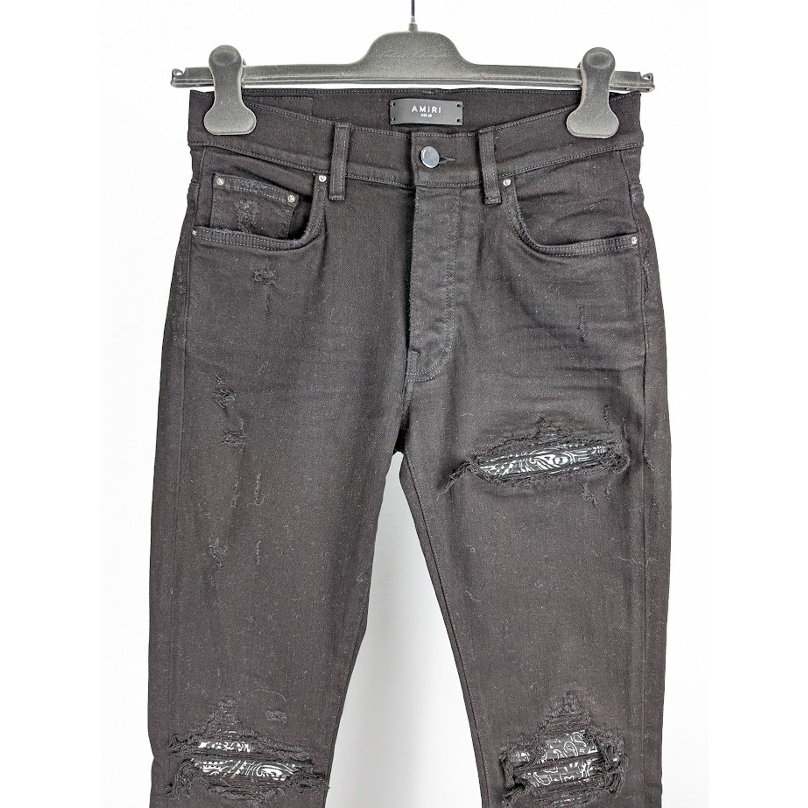 Amiri o1rshd1 MX1 Bandana Jeans in Black Size US 34 / EU 50 - 3 Thumbnail