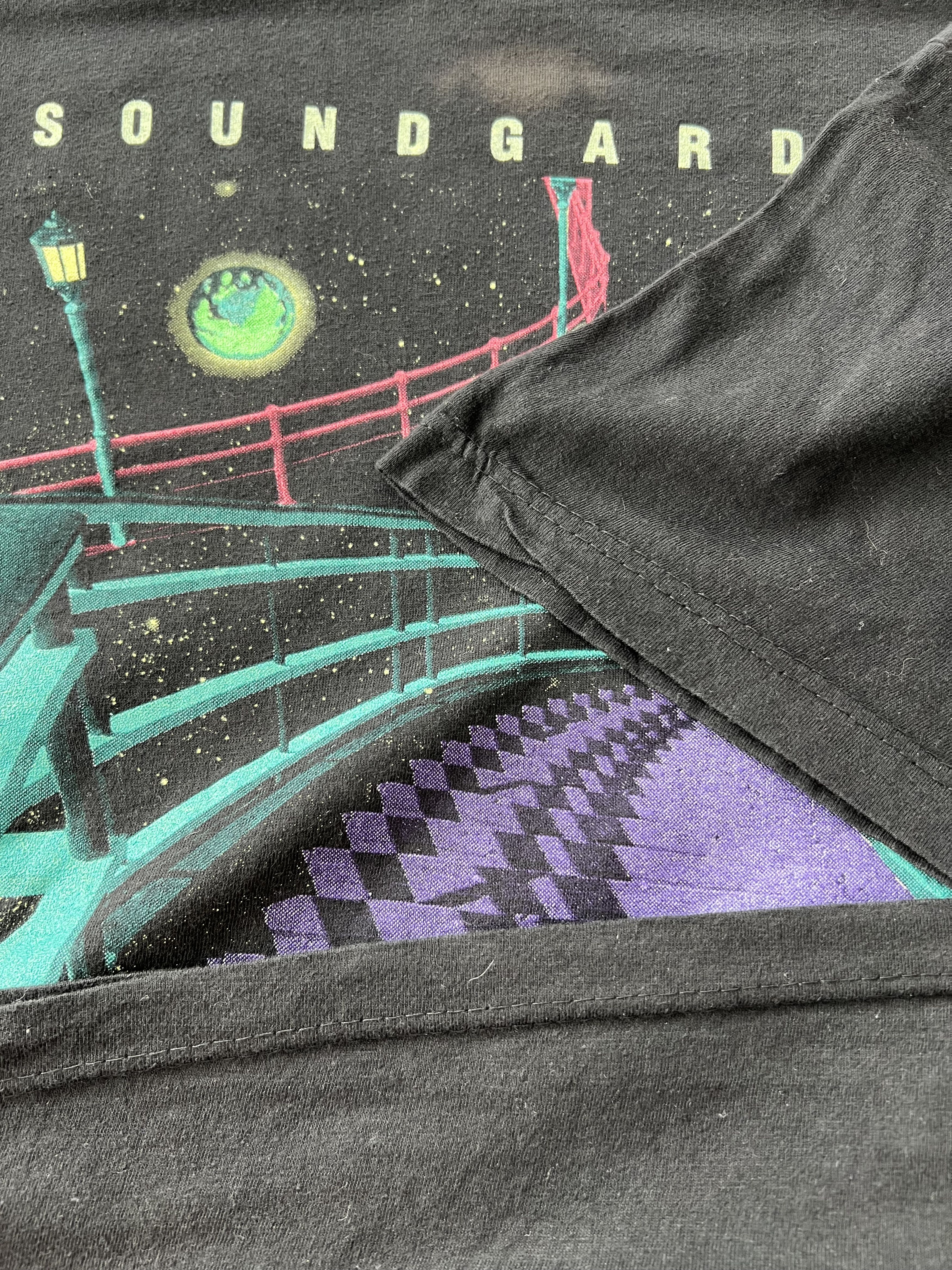 Band Tees Vintage 1994 Soundgarden Superunknown Tour Black T-shirt Size US XL / EU 56 / 4 - 11 Thumbnail