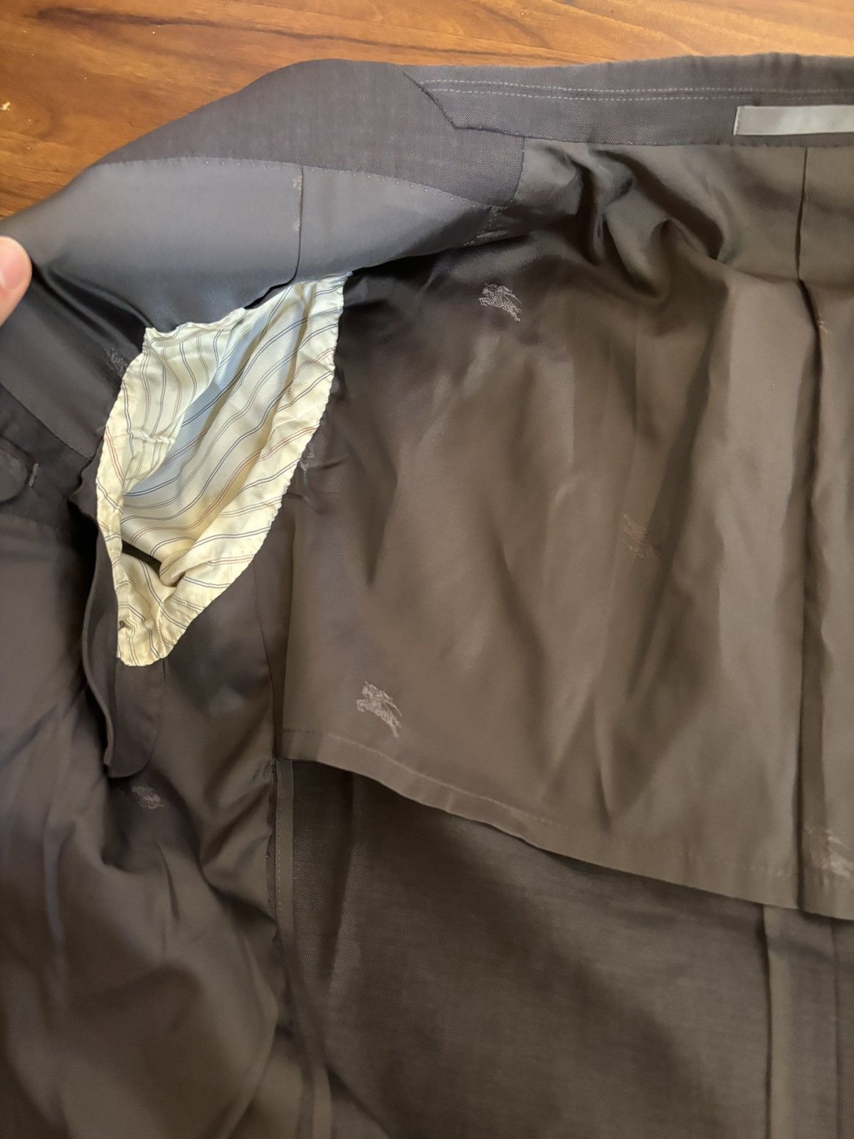 Burberry Burberrys Cross Button Full Suit Grey Size 36S - 13 Thumbnail