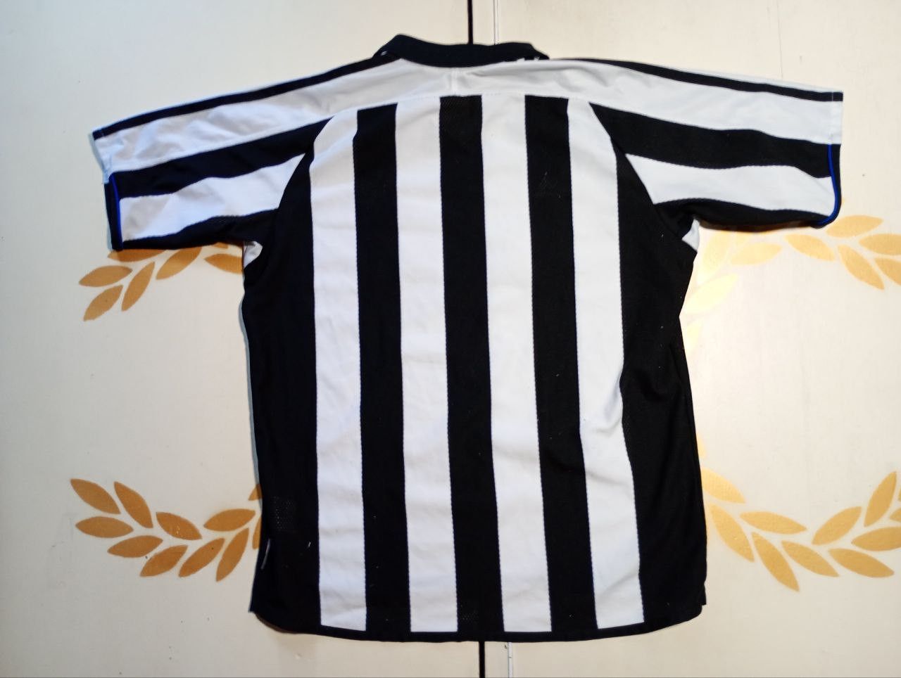 Adidas Adidas Newcastle United Jersey 2003-2004 kids size XL Size US S / EU 44-46 / 1 - 13 Thumbnail