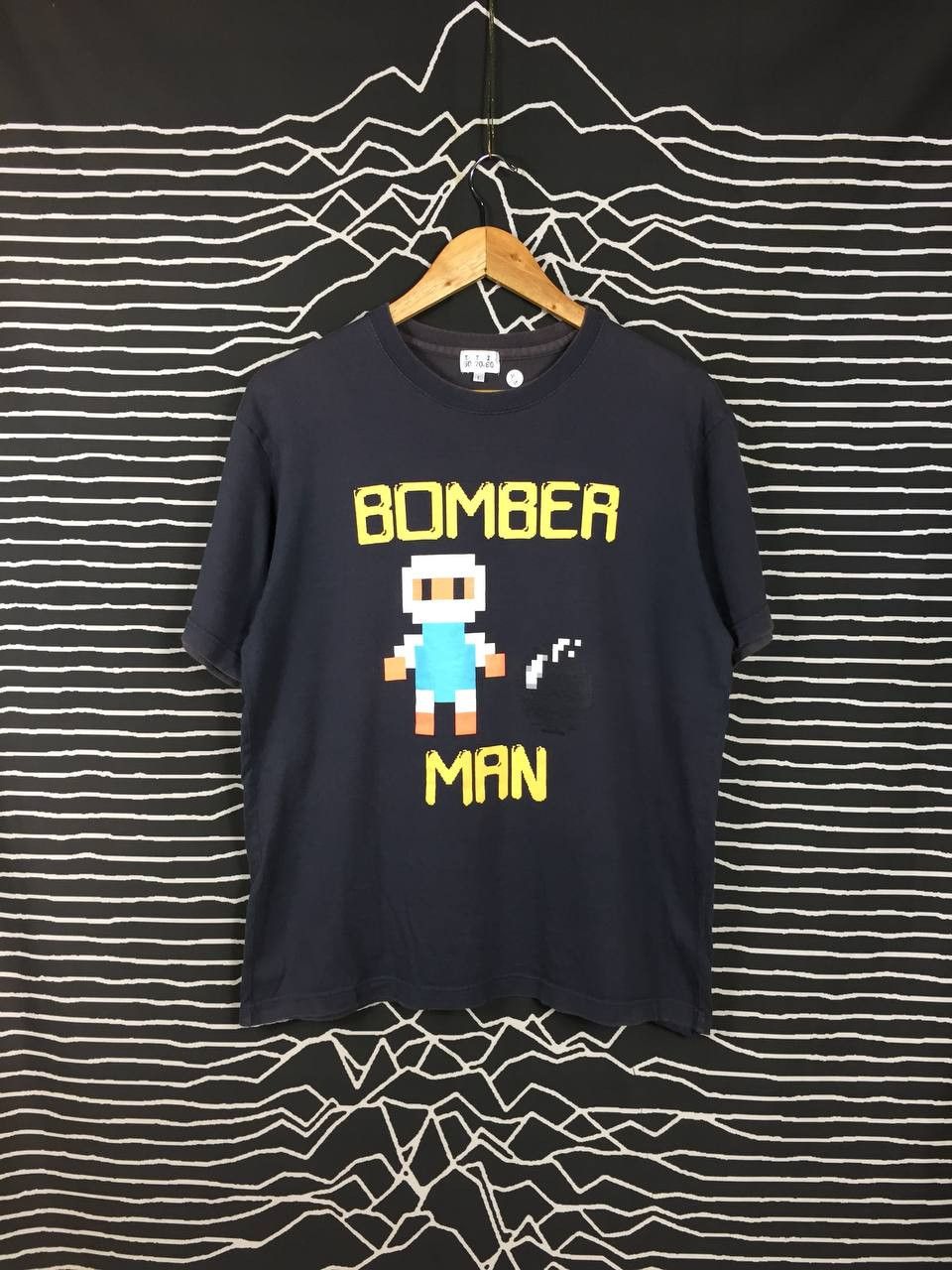 Japanese Brand × Nintendo × Vintage Bomberman NES 8 Bit Classic Retro Video Games Tee Size US L / EU 52-54 / 3 - 1 Thumbnail