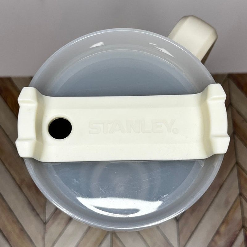 Other Stanley The Quencher H2.0 Travel Tumbler Cream 40 OZ Size ONE SIZE - 6 Thumbnail