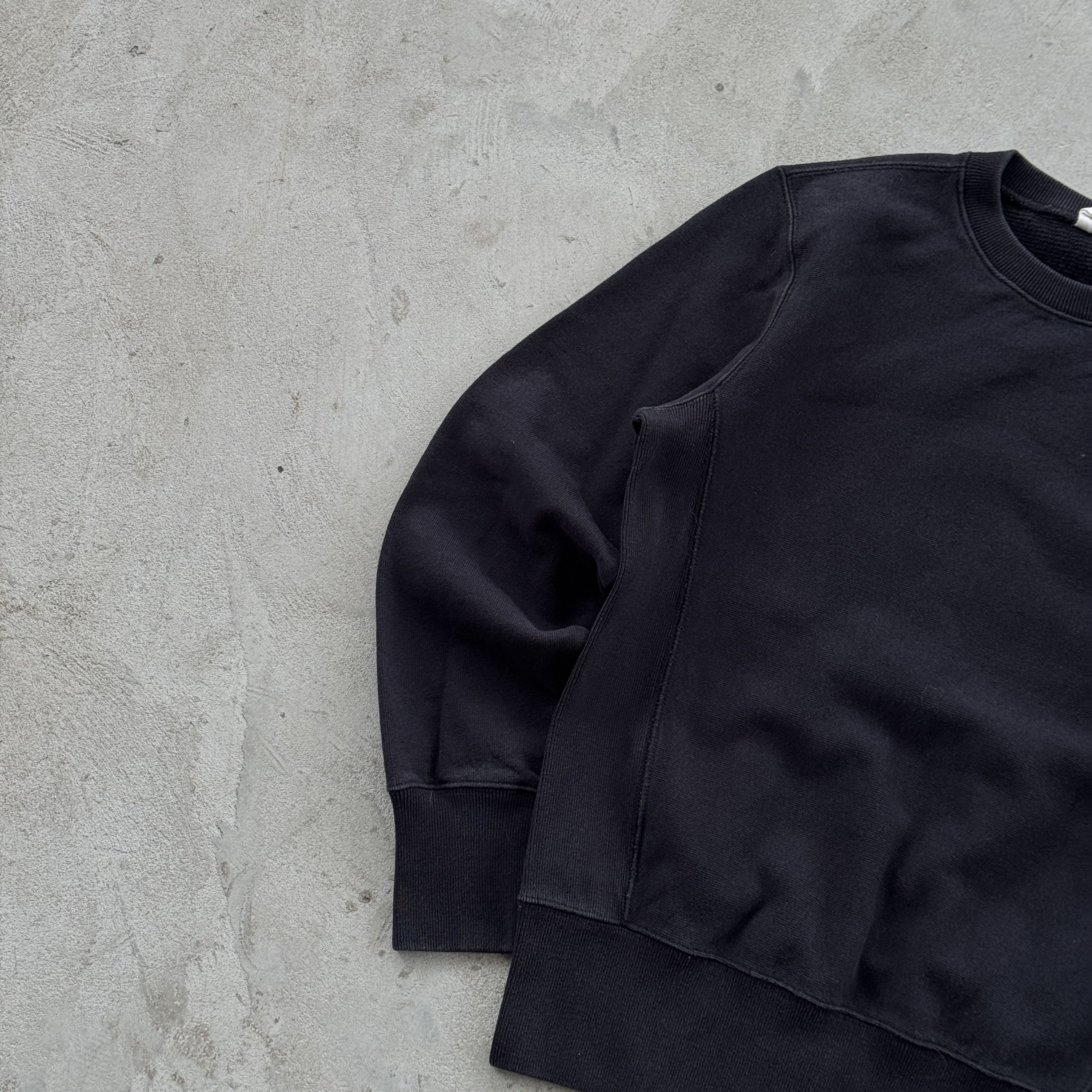 Champion Vintage 90s Champion Crewneck Sweatshirt Size US S / EU 44-46 / 1 - 3 Thumbnail