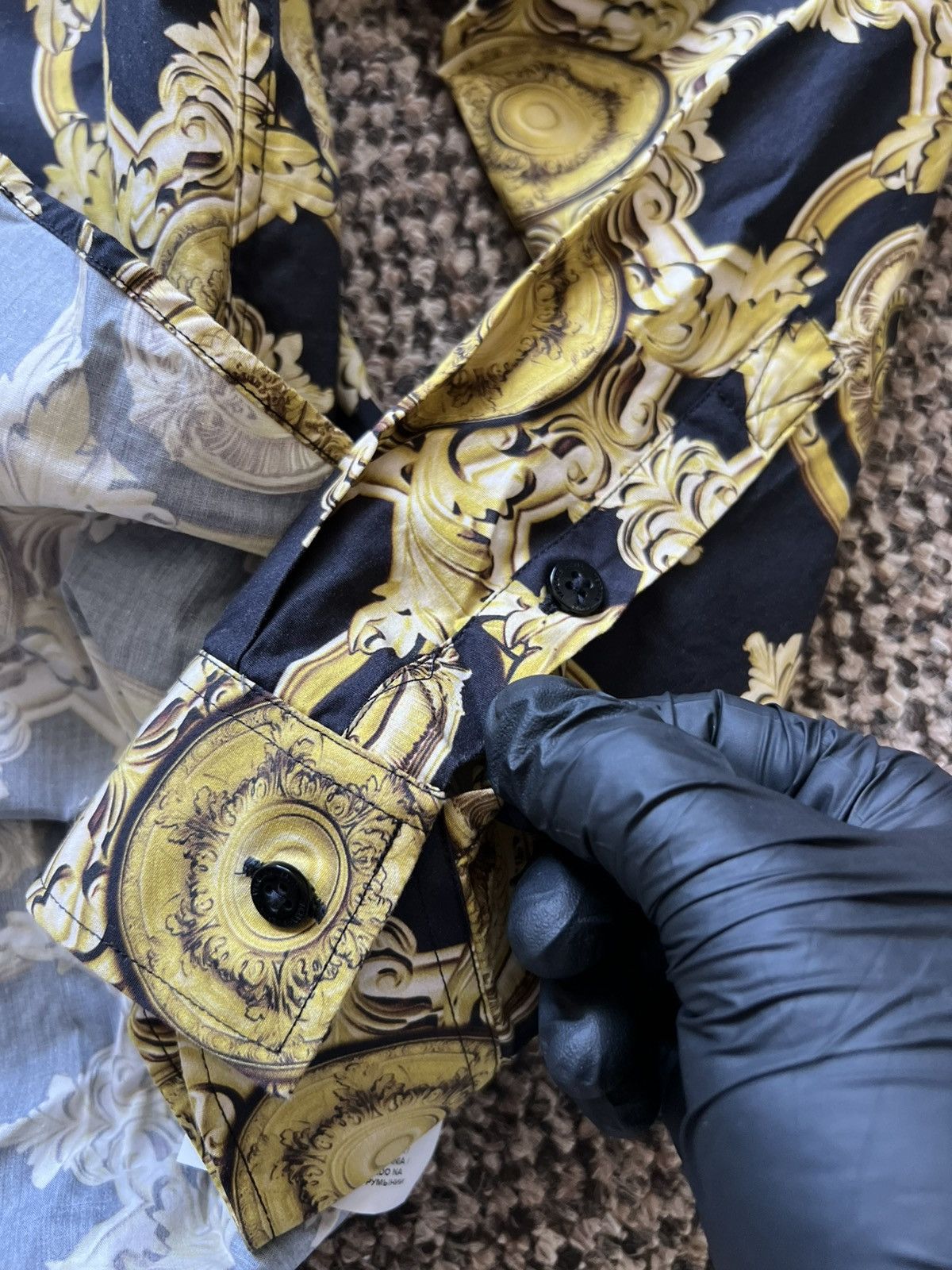 Versace Versace Baroque Print Shirt Black/Gold Men’s Long Sleev Size US L / EU 52-54 / 3 - 15 Thumbnail