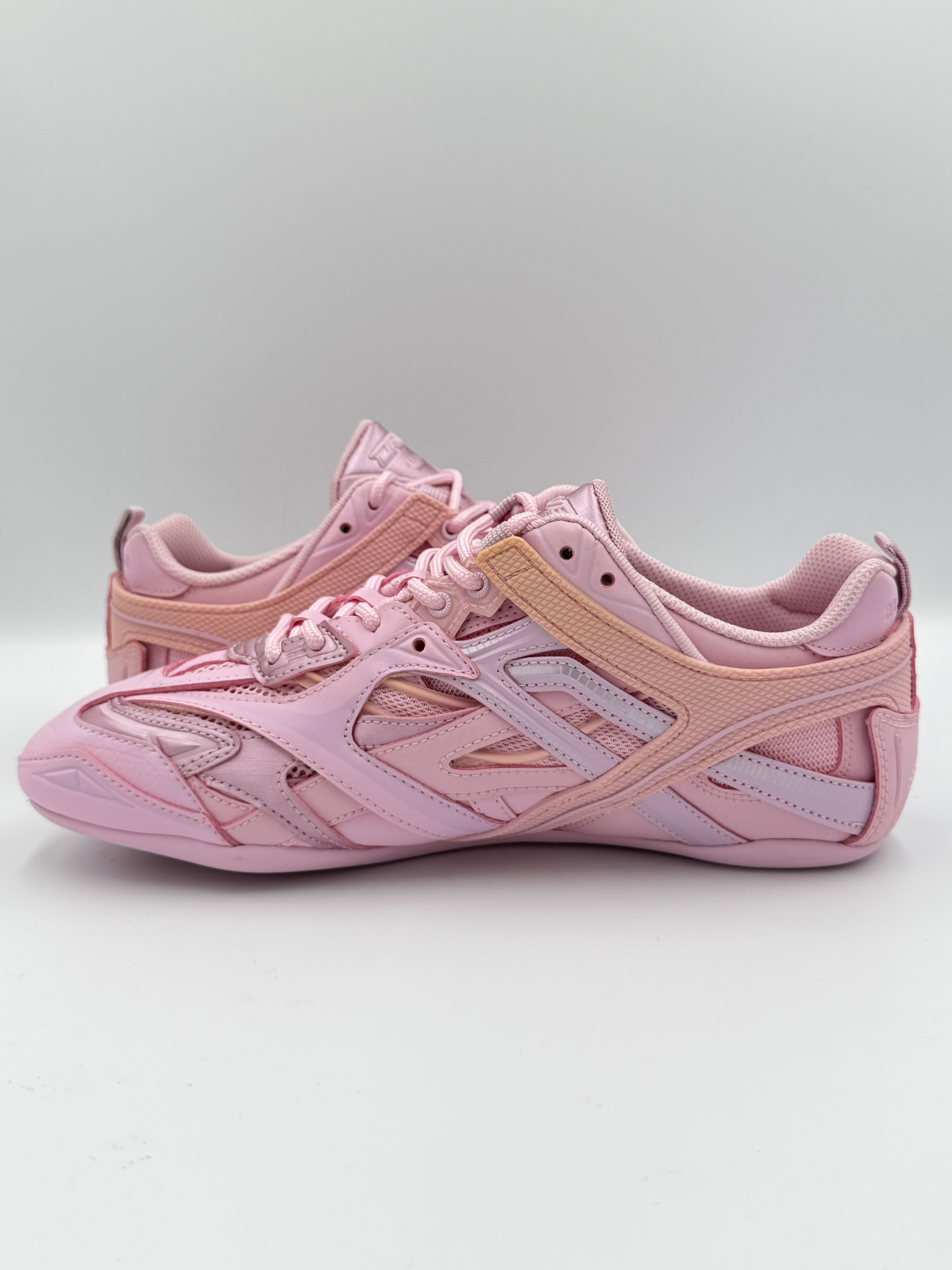 Balenciaga Balenciaga Drive Sneaker Pink Size 39 Size US 6 / EU 39 - 6 Thumbnail
