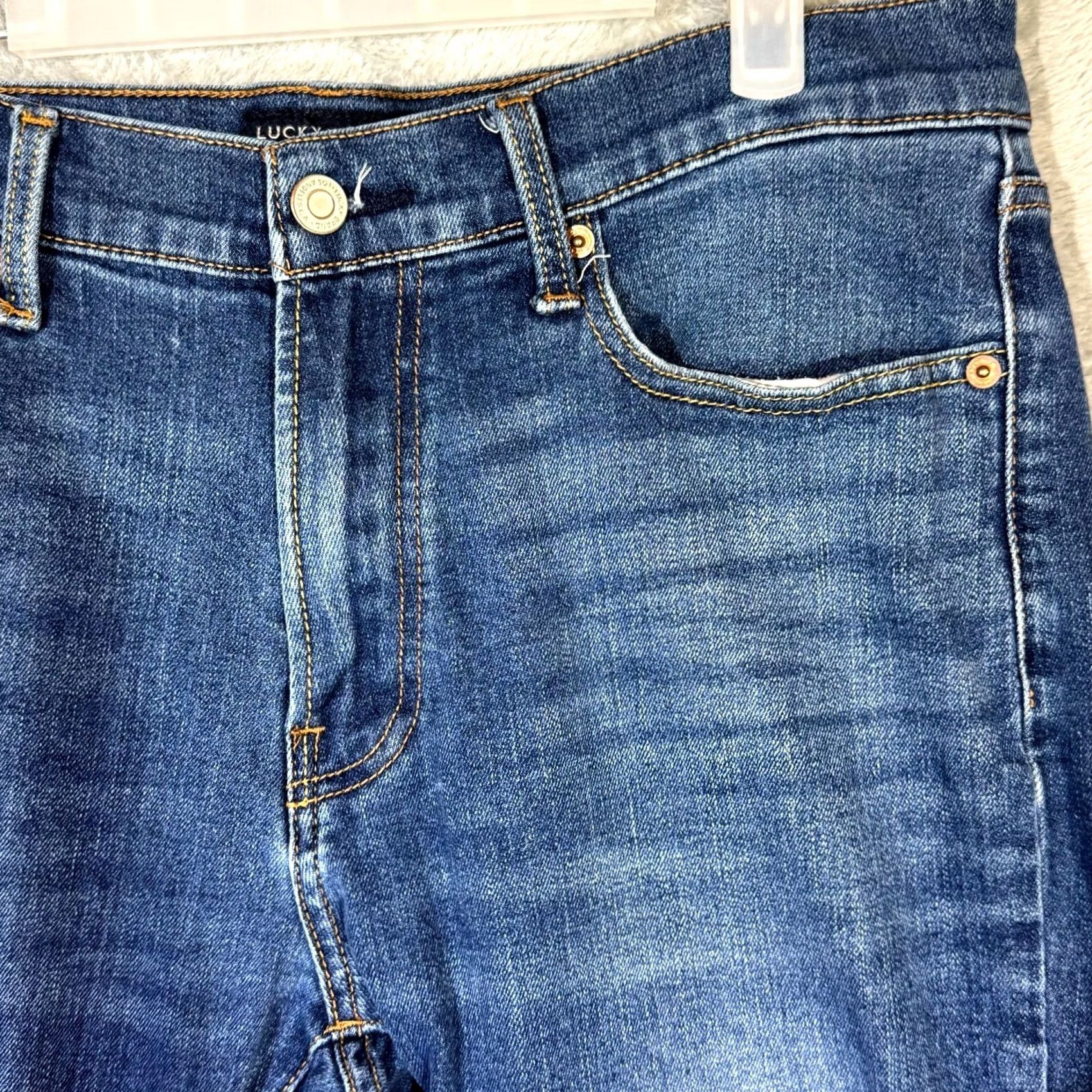 Lucky Brand Lucky Brand 410 Jeans Men’s 32x30 Blue Denim Athletic Slim Mid-Rise Straight Size US 32 / EU 48 - 4 Thumbnail