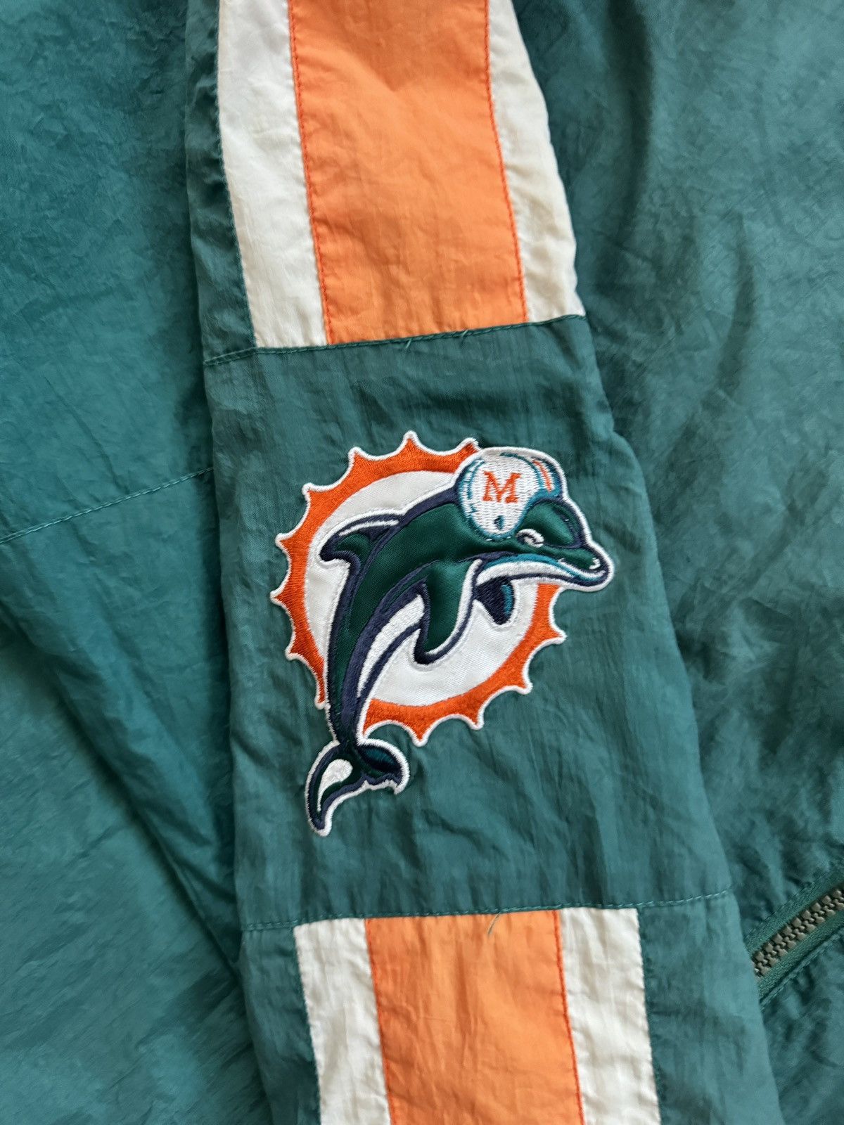 Starter Dolphins jacket from the 90’s Size US L / EU 52-54 / 3 - 4 Thumbnail