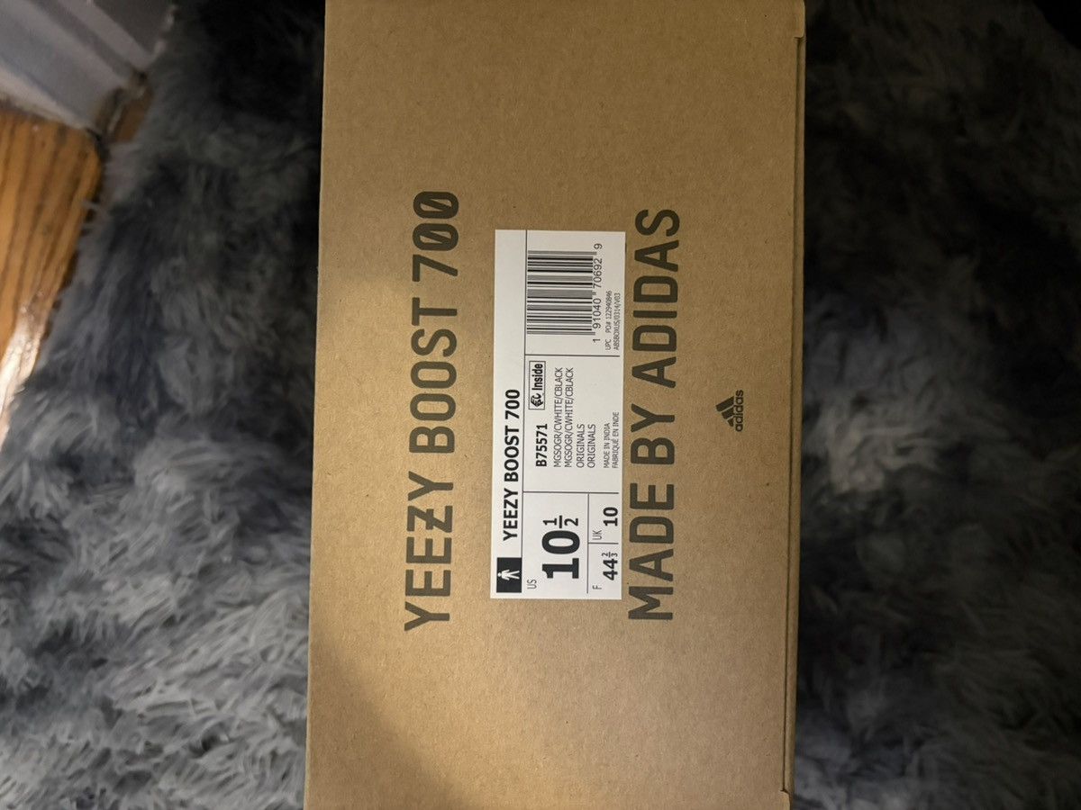 Yeezy Adidas Yeezy Boost 700 "Enflame Amber Size US 10.5 / EU 43-44 - 9 Thumbnail
