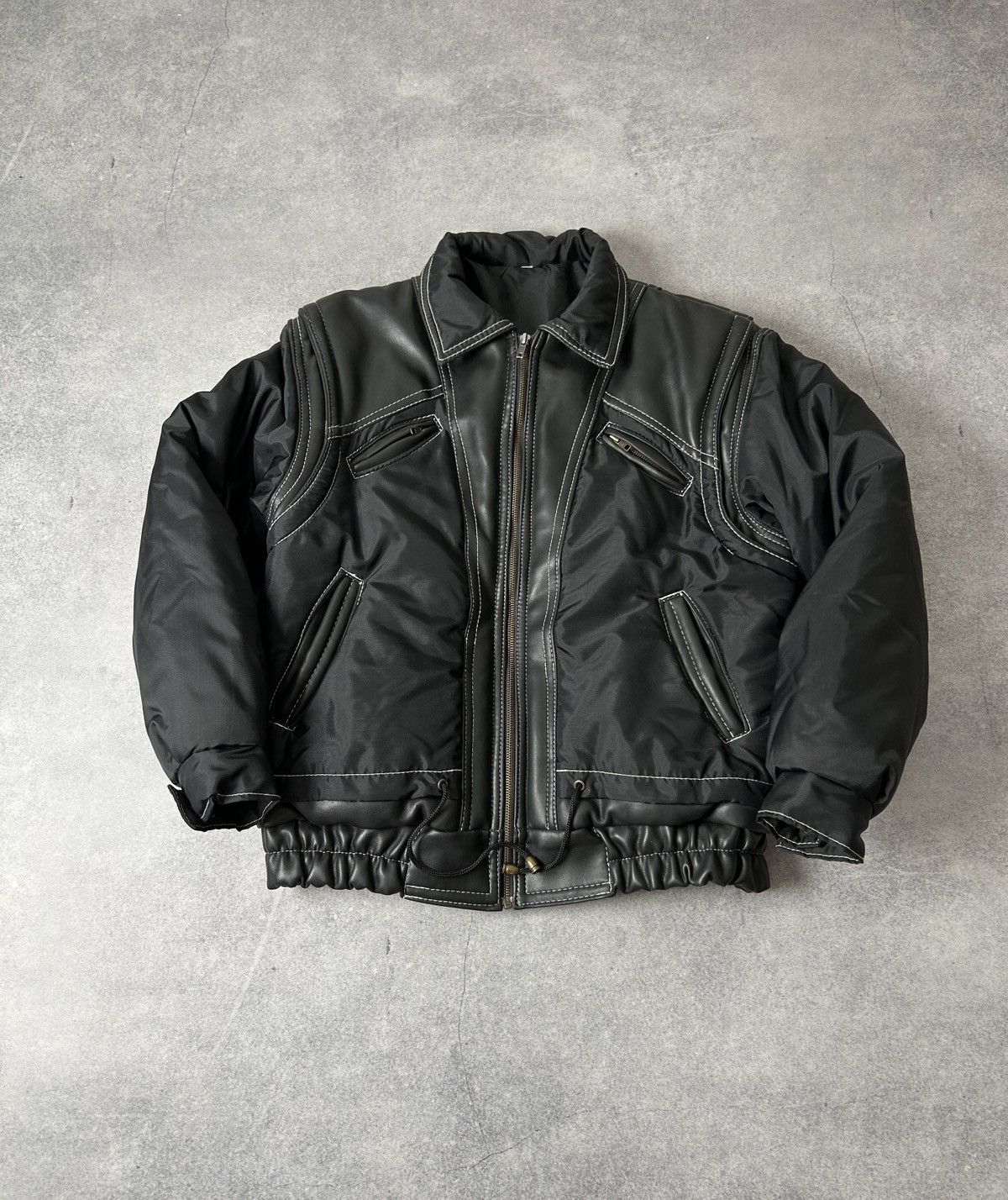 Vera Pelle Vintage Vera Pelle leather with nylons bombers jacket 00s Size US L / EU 52-54 / 3 - 1 Thumbnail