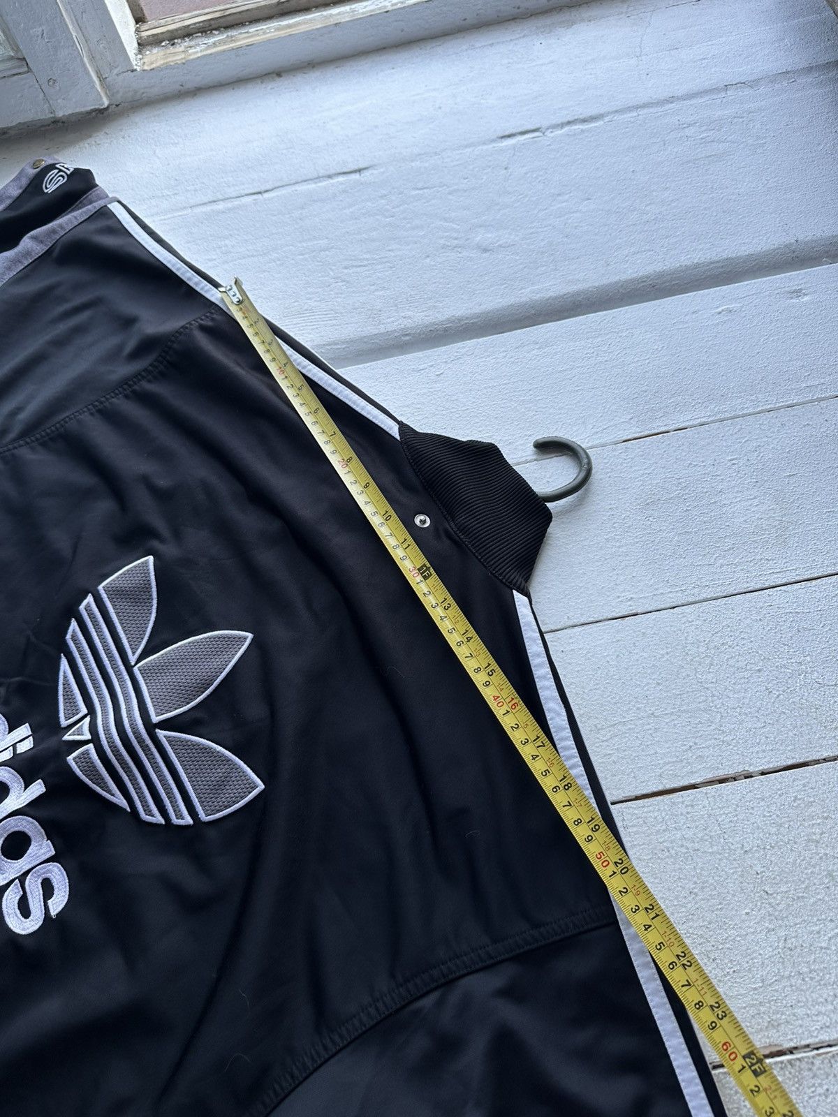 Adidas 🚨 VINTAGE ADIDAS BIG LIGO Y2K BALENCI STYLE ARCHIVE OVERSIZE Size US M / EU 48-50 / 2 - 13 Thumbnail