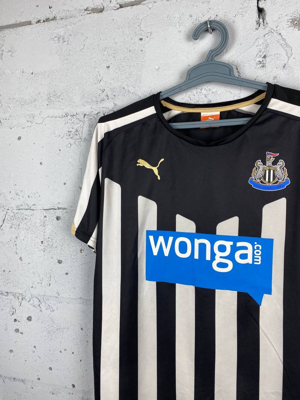 Puma Puma Newcastle United 2014-15 Home Kit Jersey Size US XL / EU 56 / 4 - 3 Thumbnail