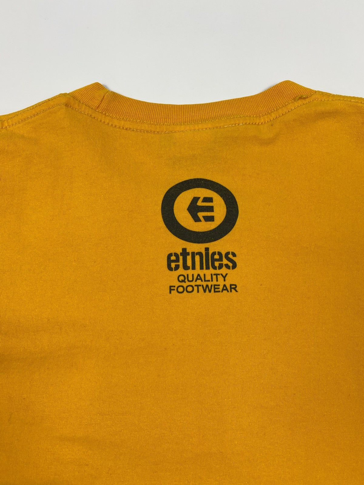 Etnies Y2K Vintage Etnies Footwear Logo Boxy Tee Size US M / EU 48-50 / 2 - 10 Thumbnail