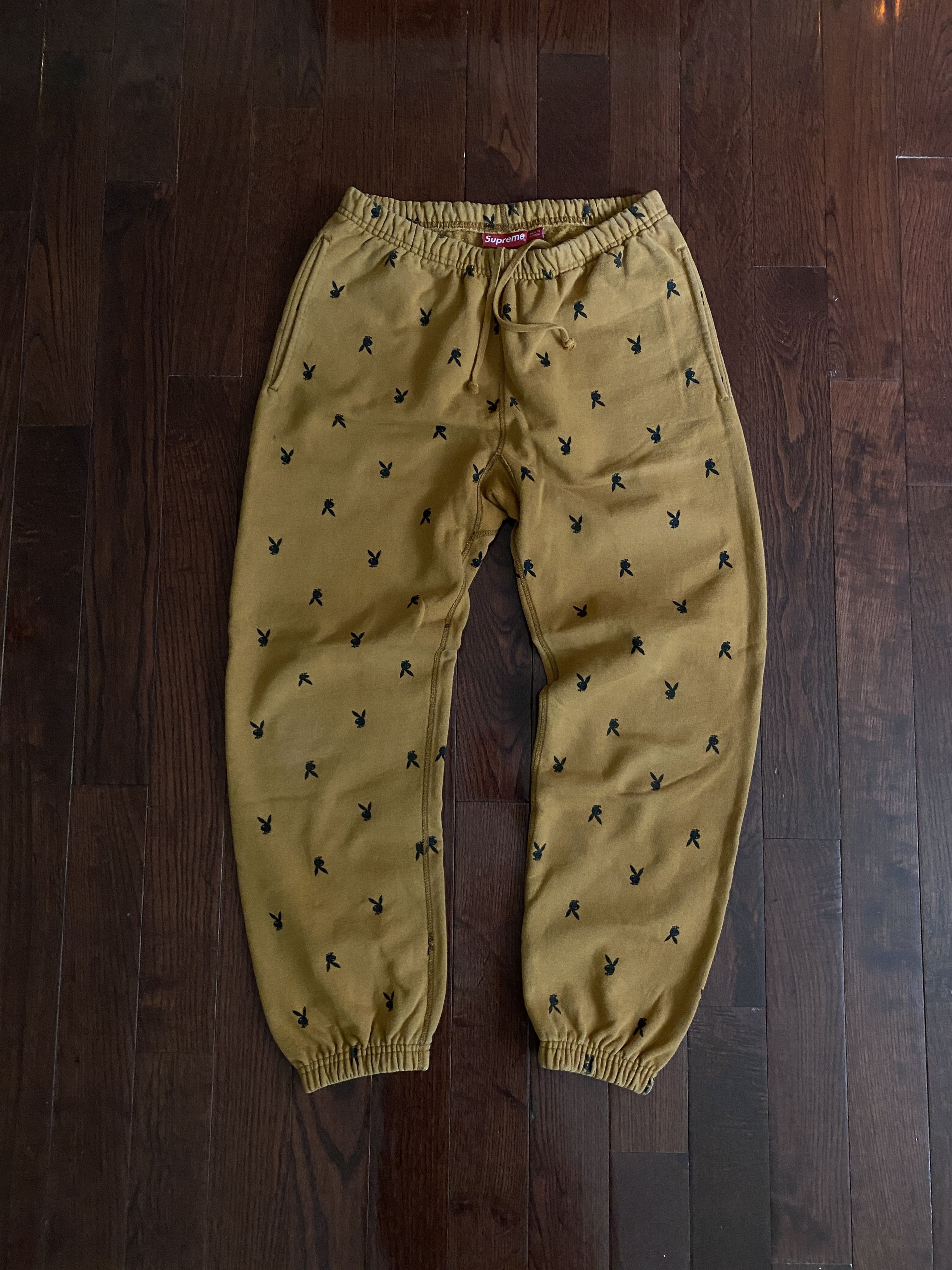 Playboy Supreme Sweatpant | Grailed