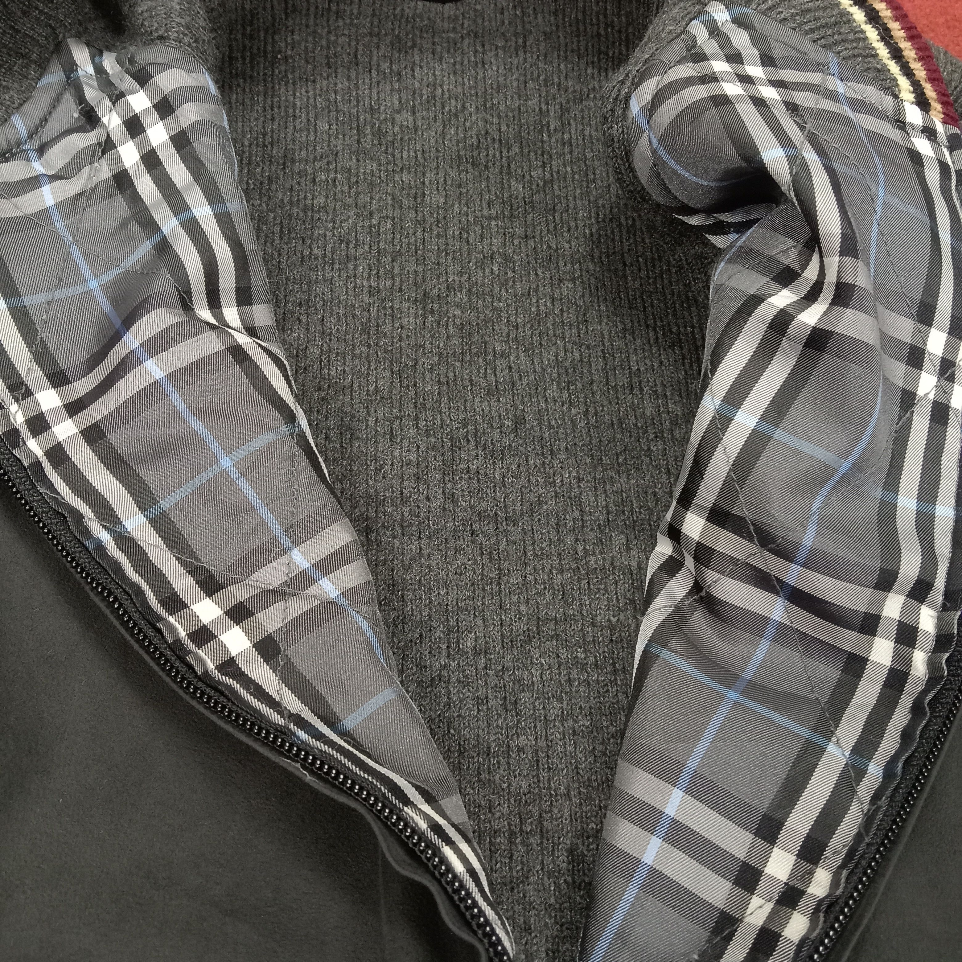 Burberry × Vintage Burberry Black Label Fashion Winter Style Sweater Jacket Size US S / EU 44-46 / 1 - 8 Thumbnail