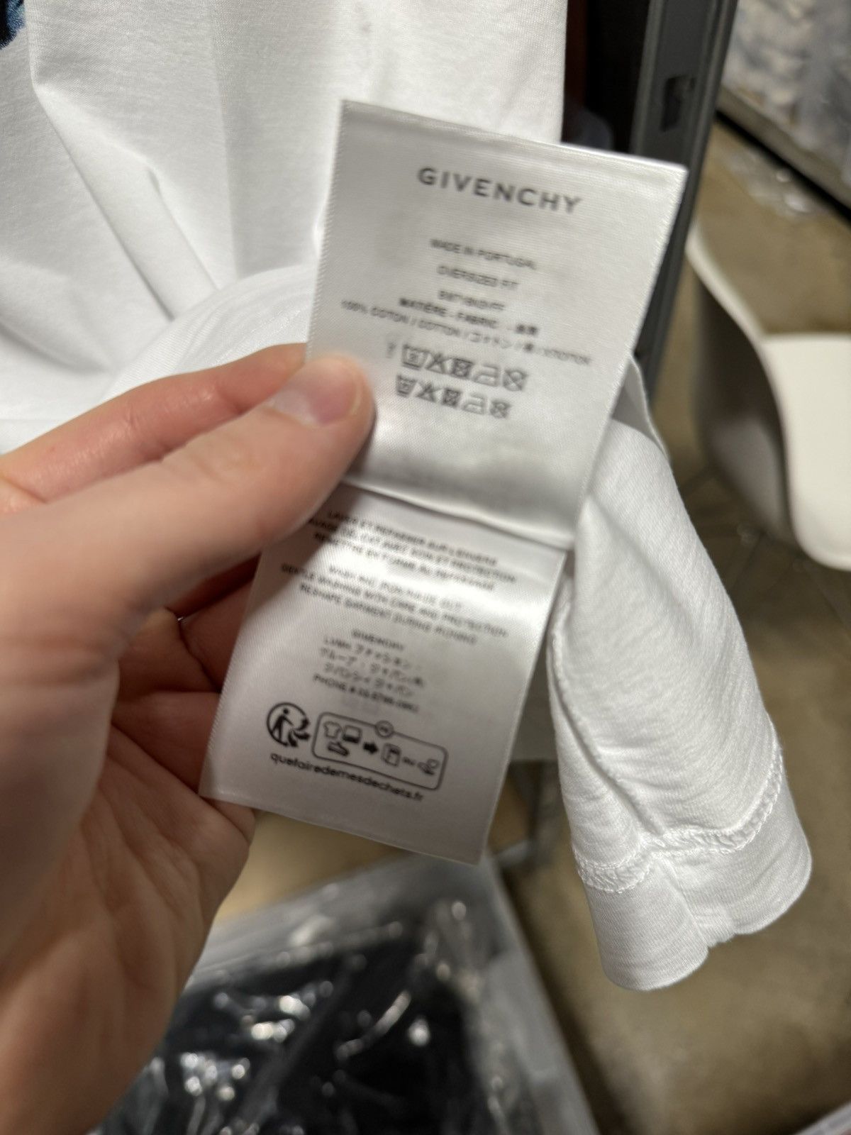 Givenchy Givenchy Logo T-Shirt NEW 650$ Size US XL / EU 56 / 4 - 5 Thumbnail
