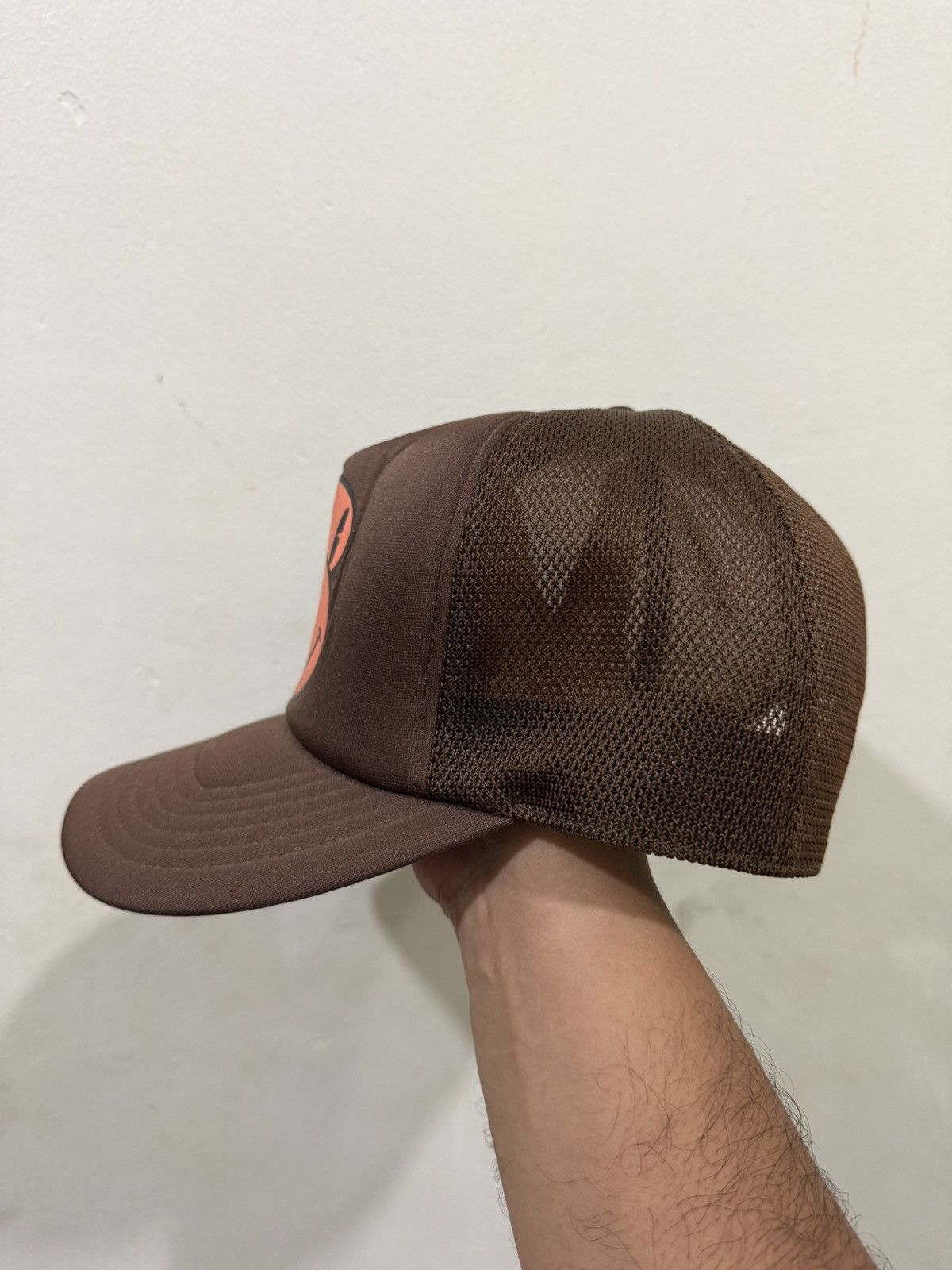 Bape VTG Bape Milo Travis Brown Mesh Cap Size ONE SIZE - 3 Thumbnail