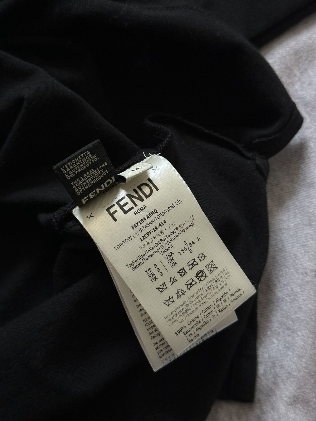 Fendi Fendi Fur Logo Black Mens T-Shirt Tee Size M Size US M / EU 48-50 / 2 - 12 Thumbnail