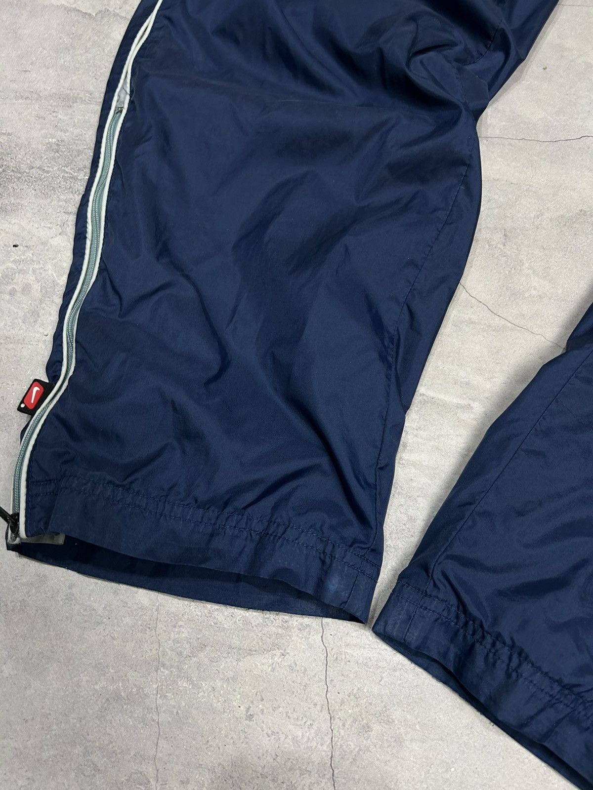 Nike Rare Vintage Nike Drill Track Pants TN Swoosh Air Y Size US 32 / EU 48 - 4 Thumbnail
