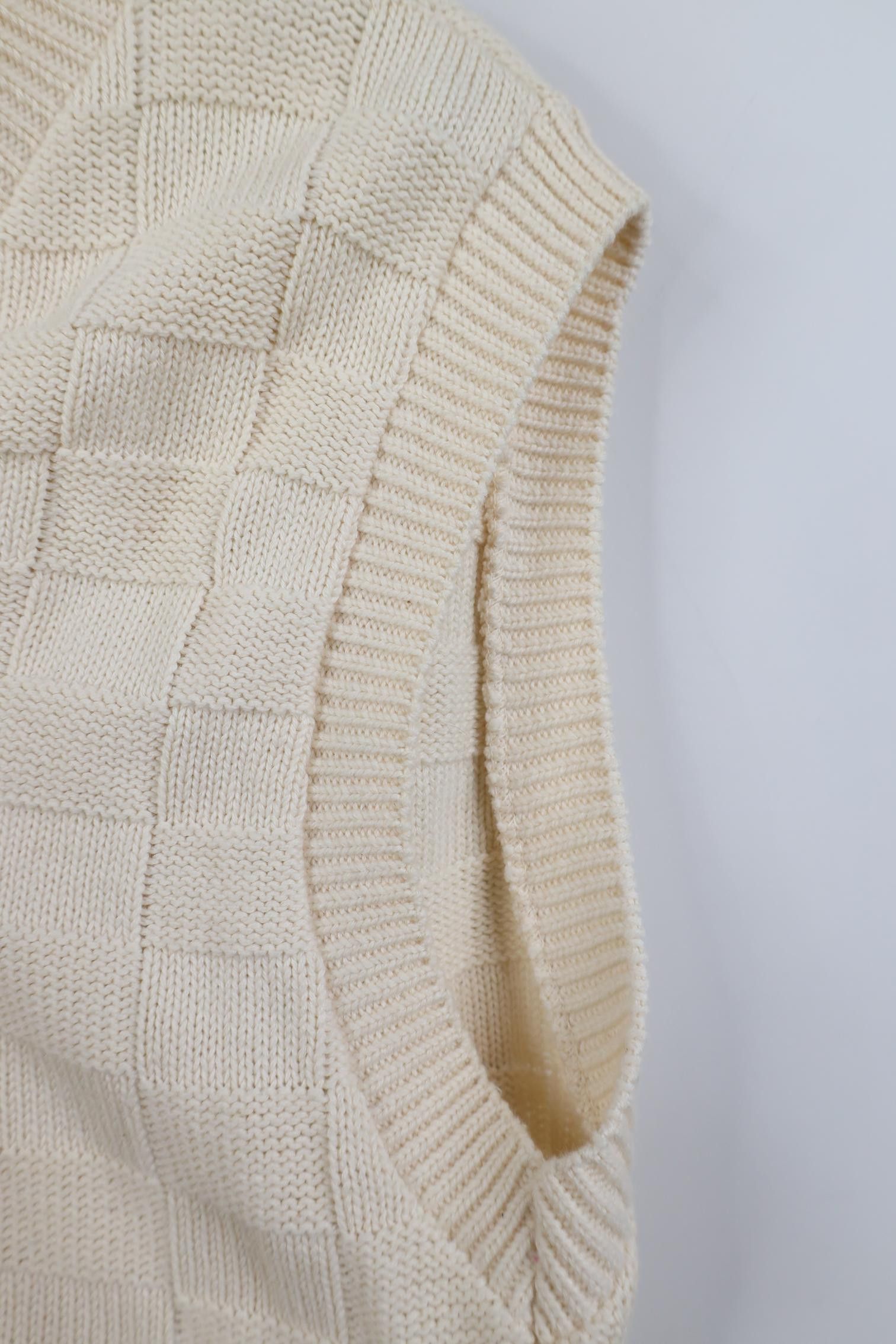 Vintage Vintage 90s Streetwear Cotton Weave Knit Sweater Vest USA Size US L / EU 52-54 / 3 - 8 Thumbnail