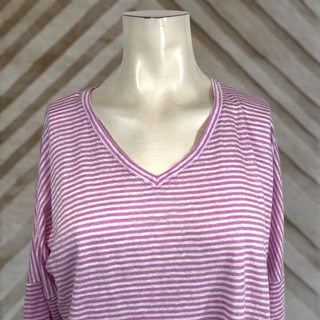 Vintage Chico's Womens Top V-Neck Linen Lavender White Stripe Size S Size S / US 4 / IT 40 - 1 Thumbnail