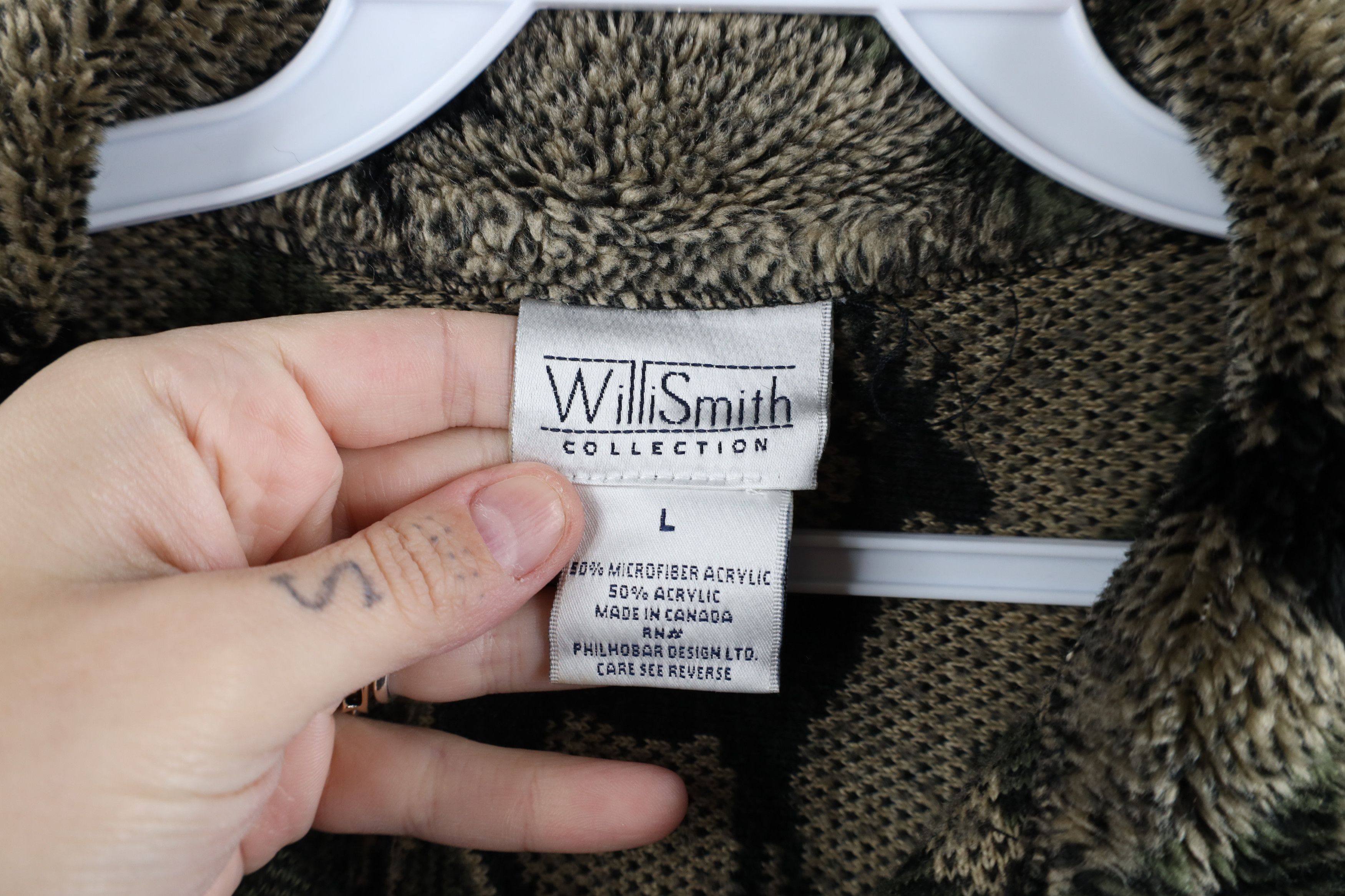 Vintage Vintage 90s Streetwear Fair Isle Over Print Fleece Sweater Size US L / EU 52-54 / 3 - 4 Thumbnail